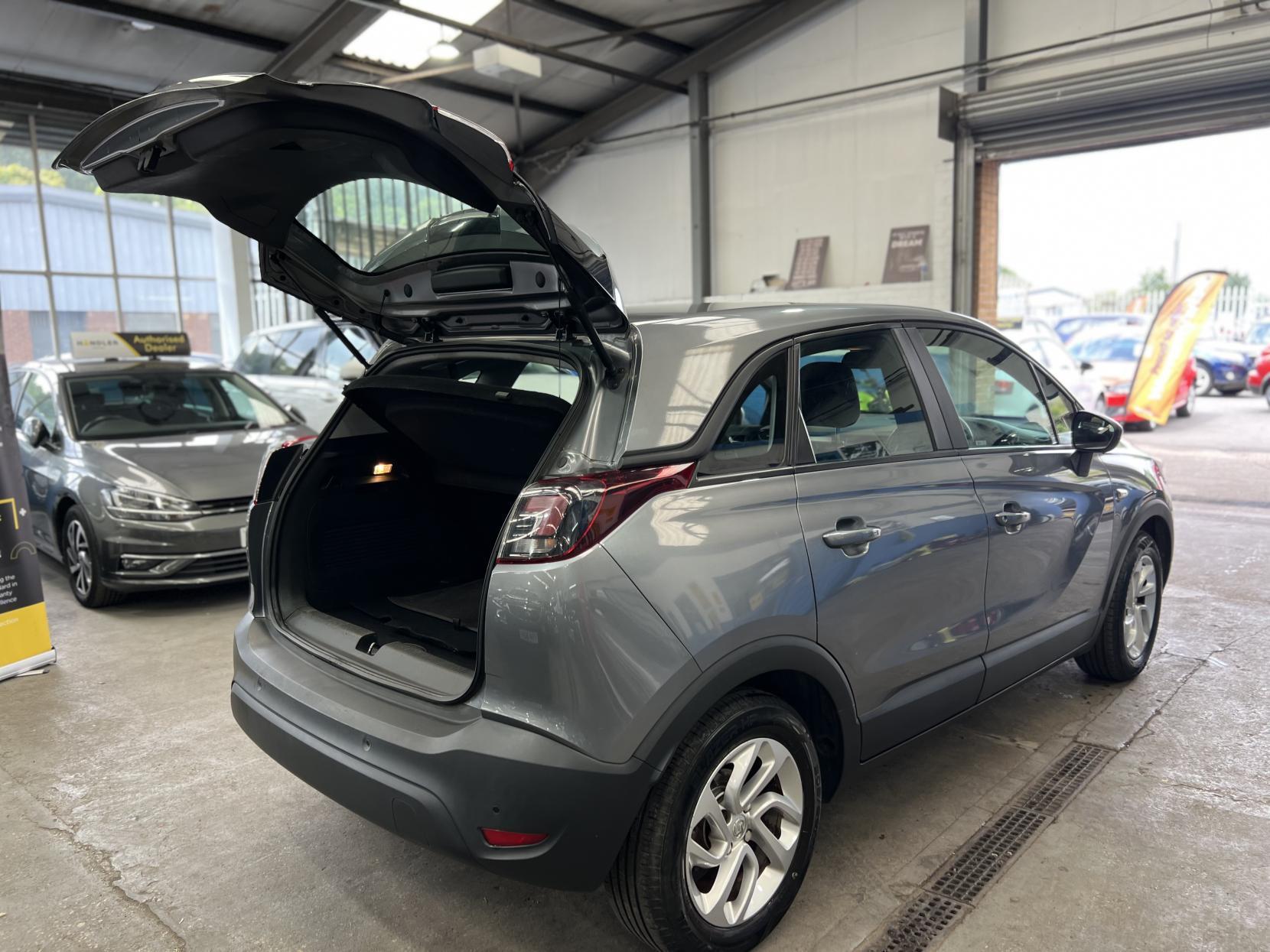 Vauxhall Crossland X - Image 16