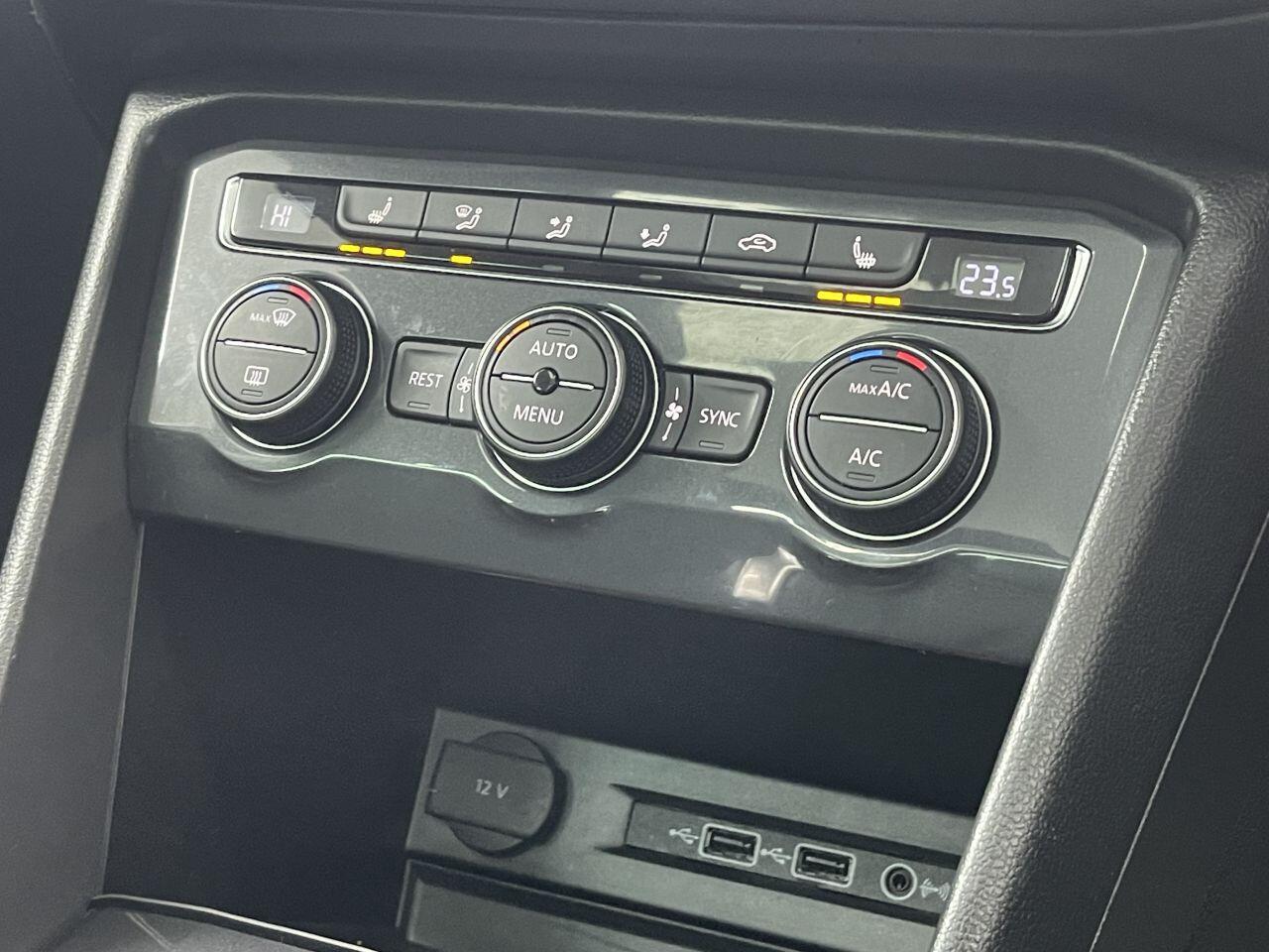 Volkswagen Tiguan - Image 41