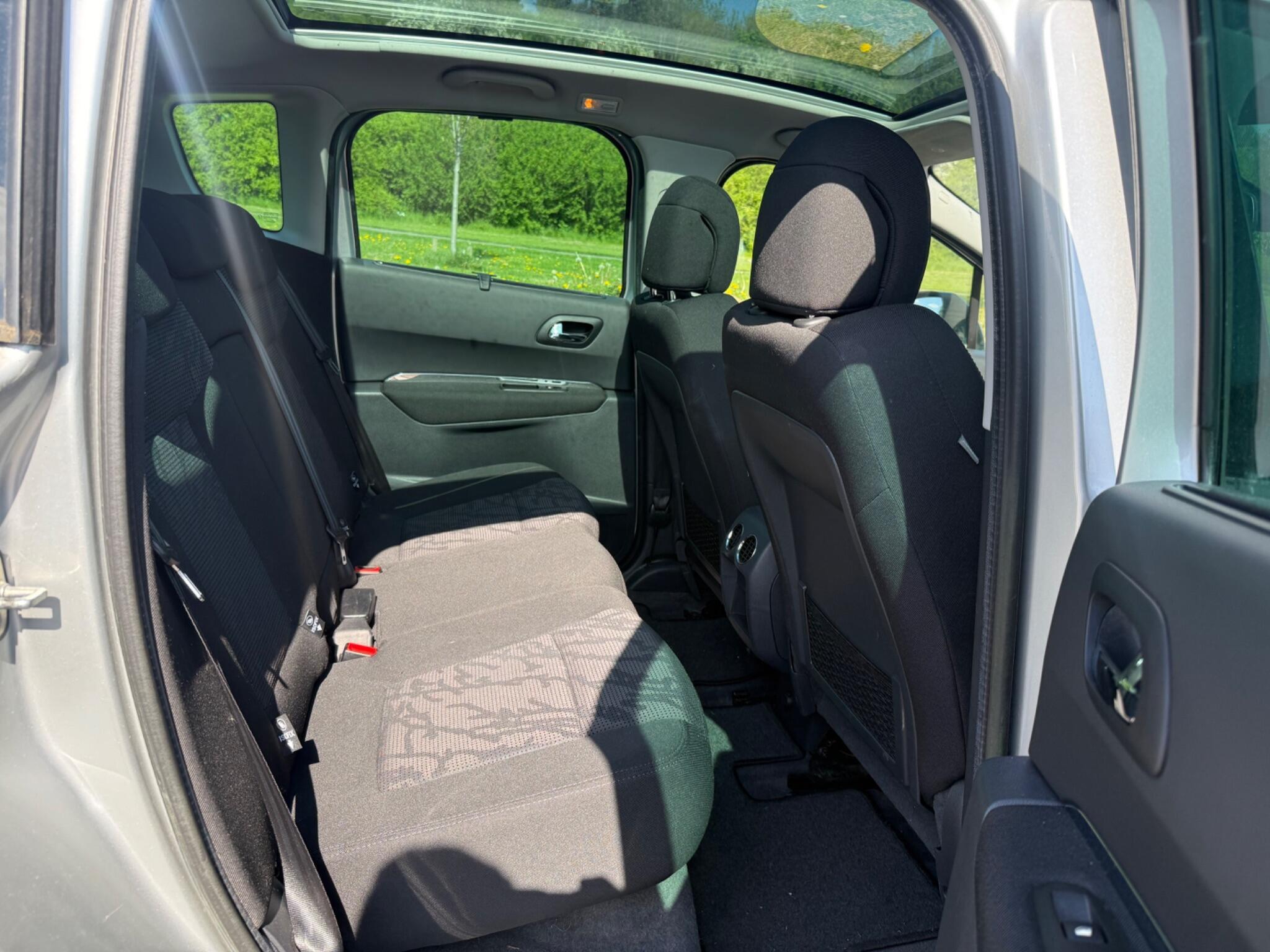 Peugeot 3008 - Image 10