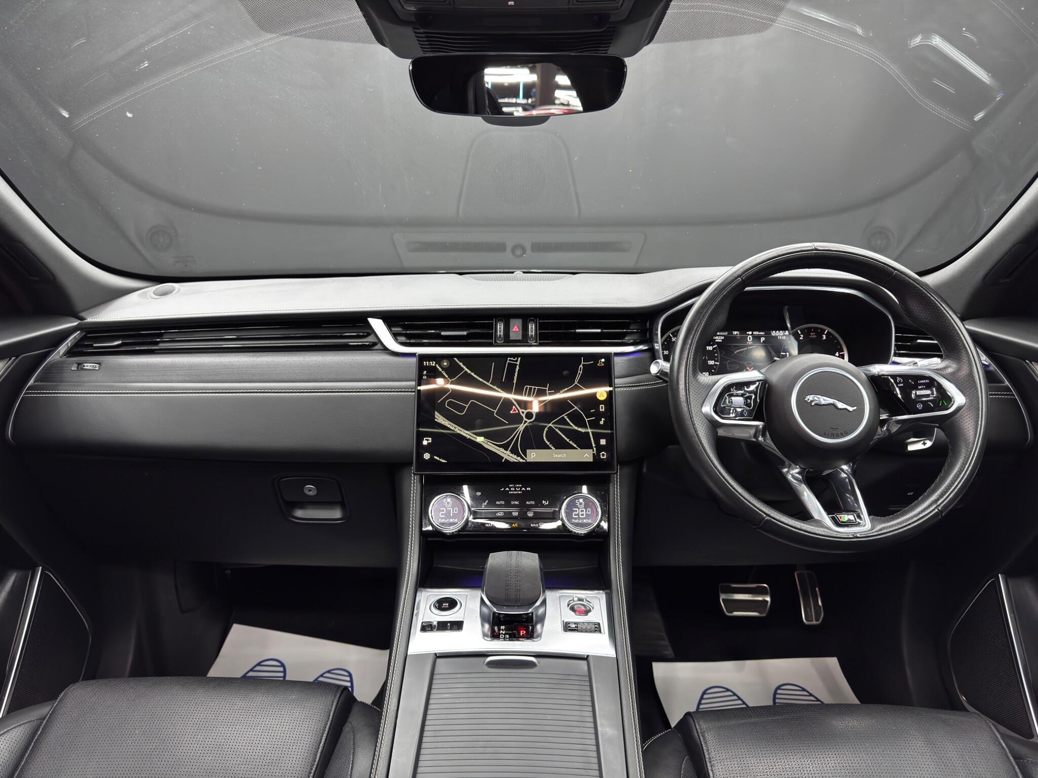 Jaguar F-Pace - Image 10