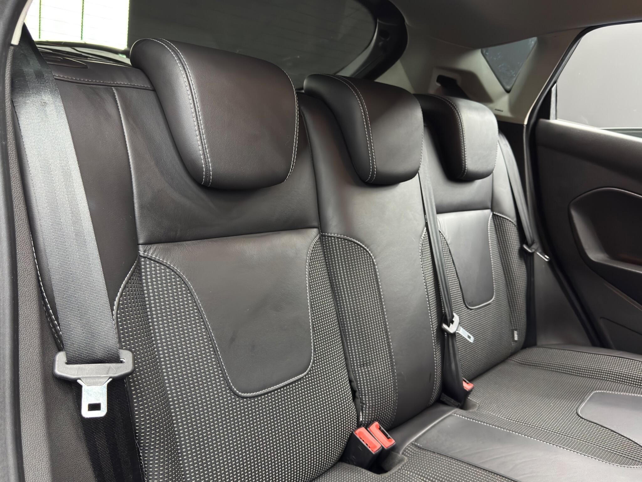 Ford Fiesta - Image 15