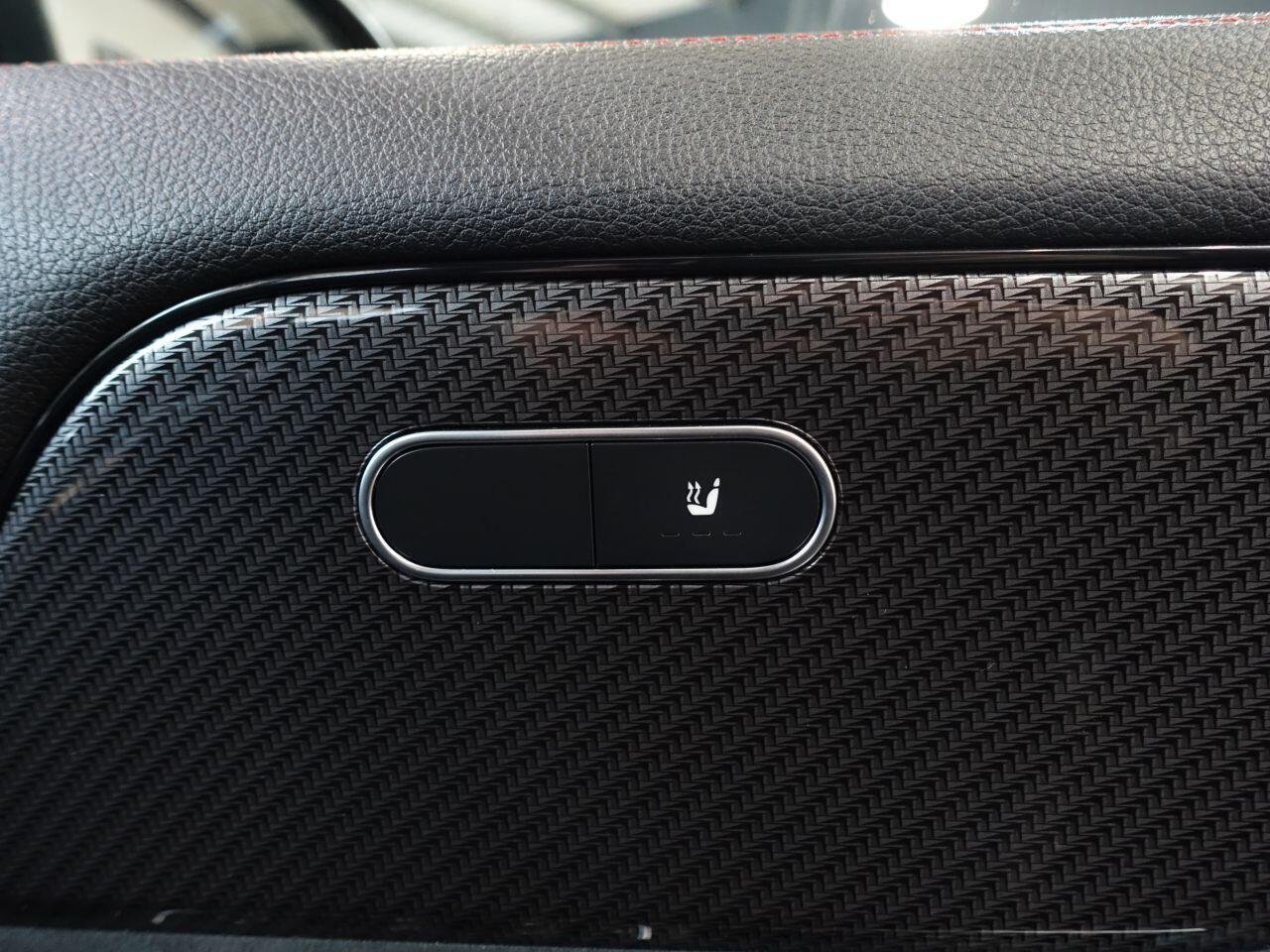 Mercedes-benz GLA - Image 26