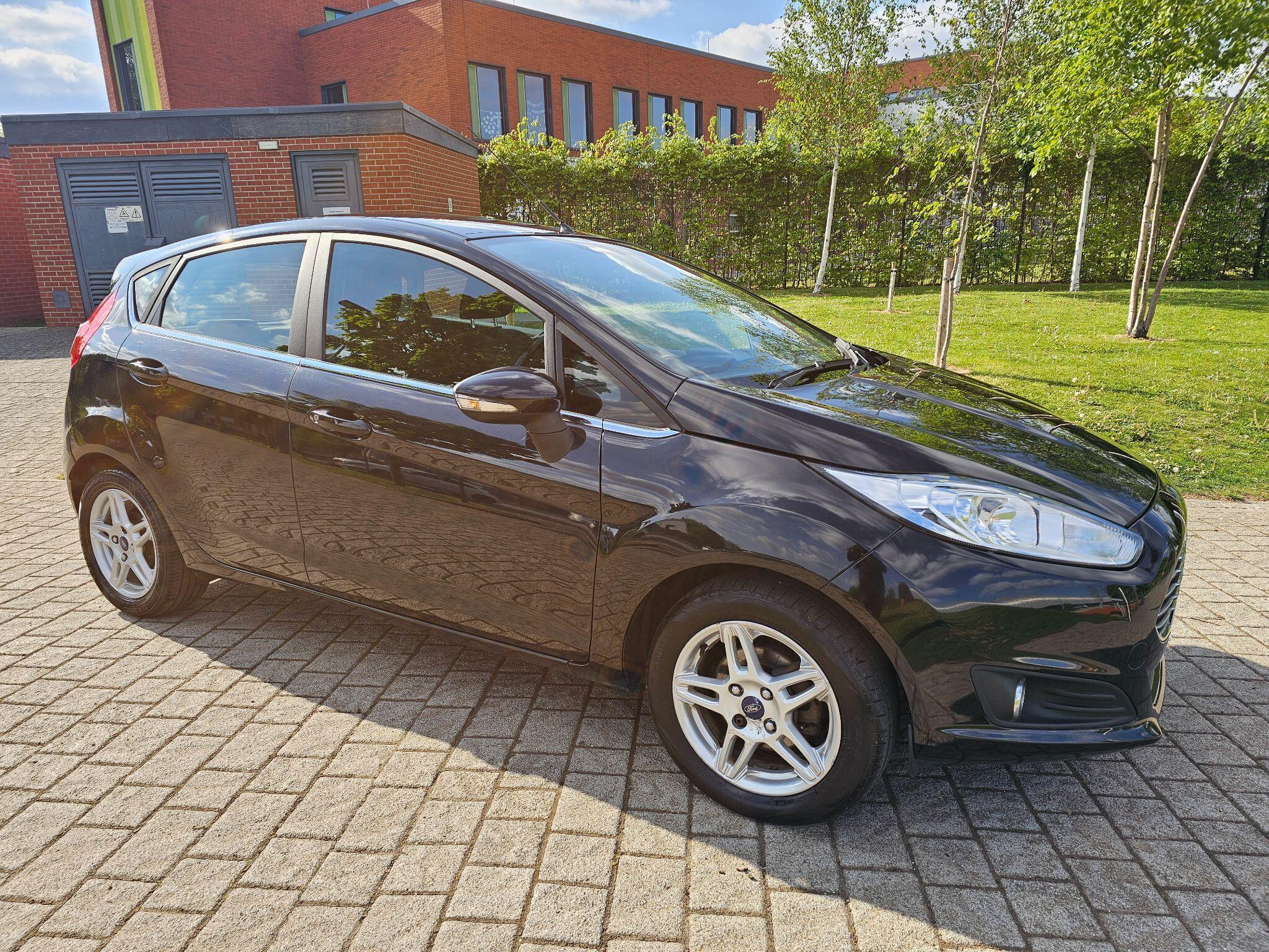 Ford Fiesta - Image 8