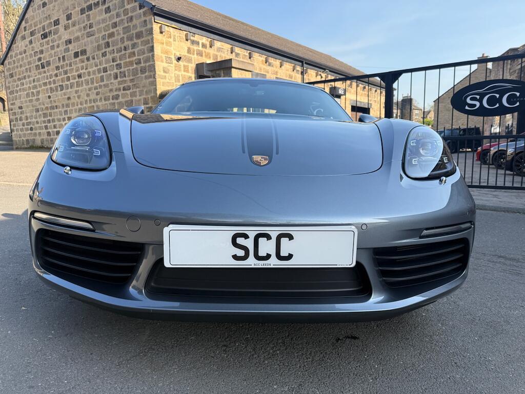 Porsche 718 Cayman - Image 5