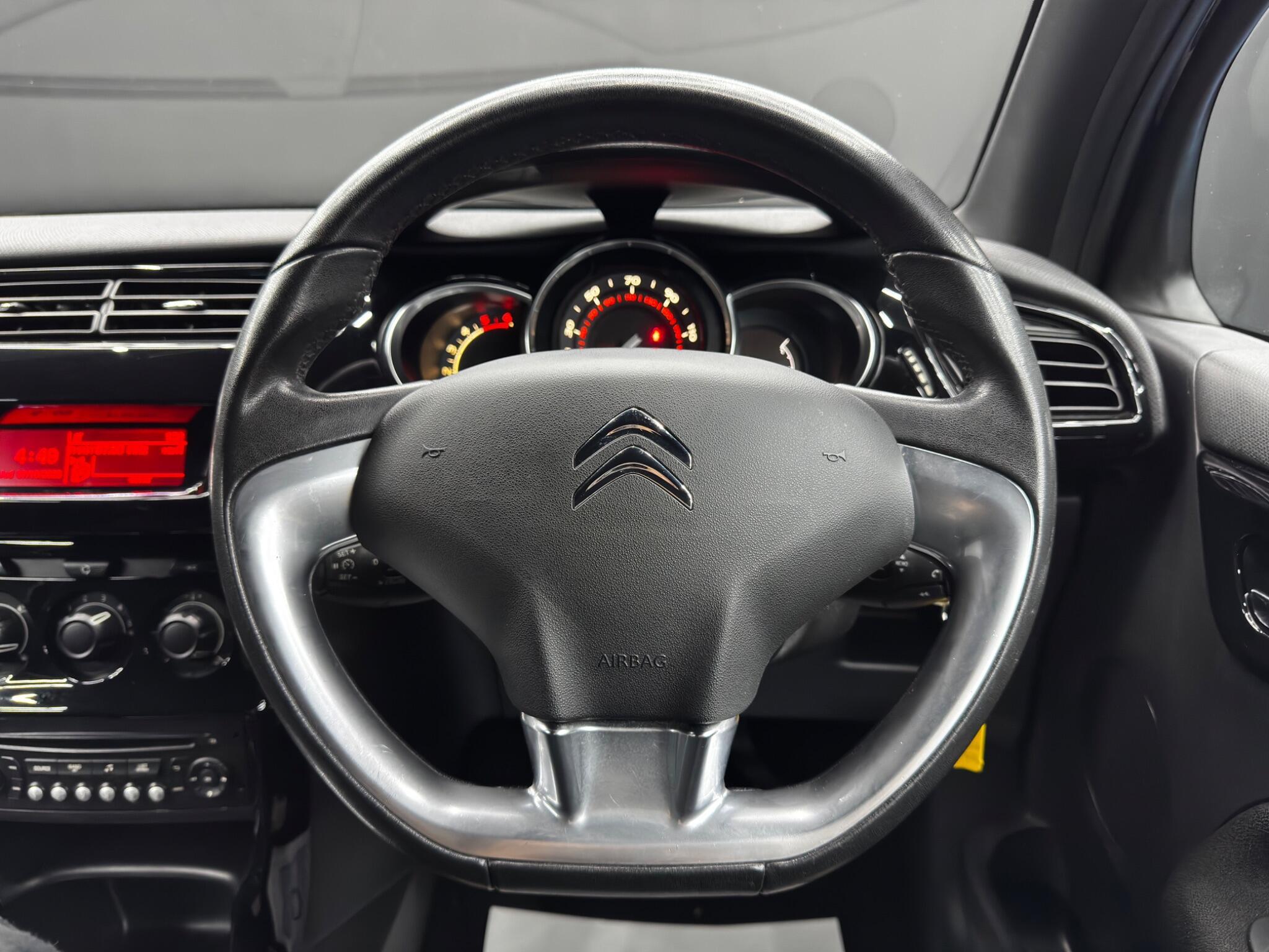 Citroen DS3 - Image 18
