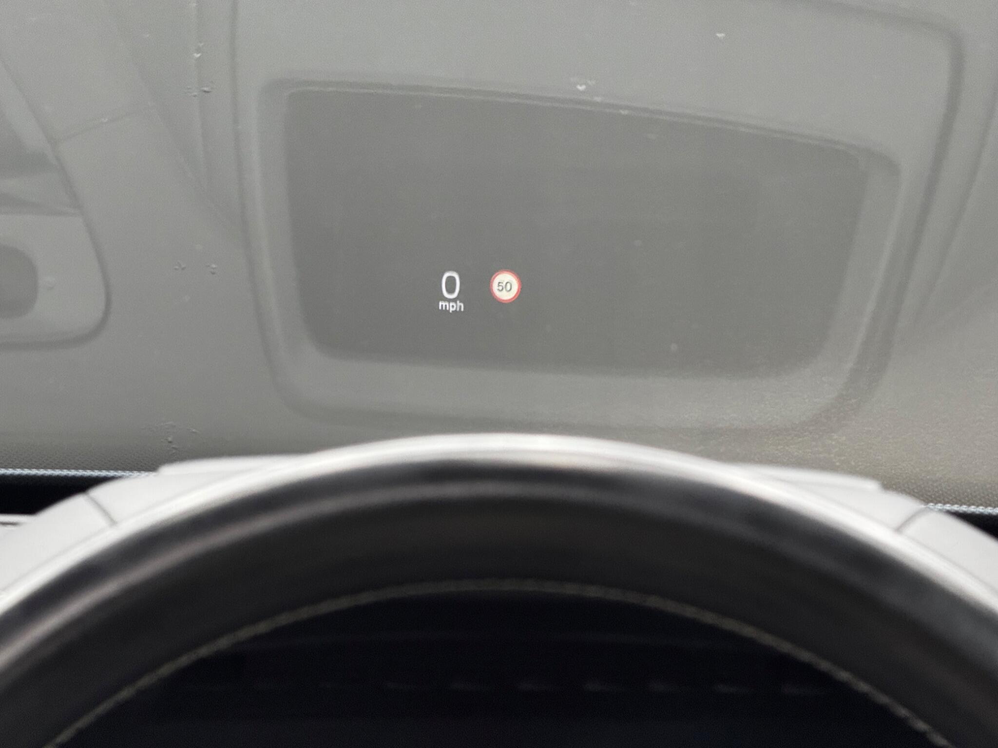 Volvo XC90 - Image 22