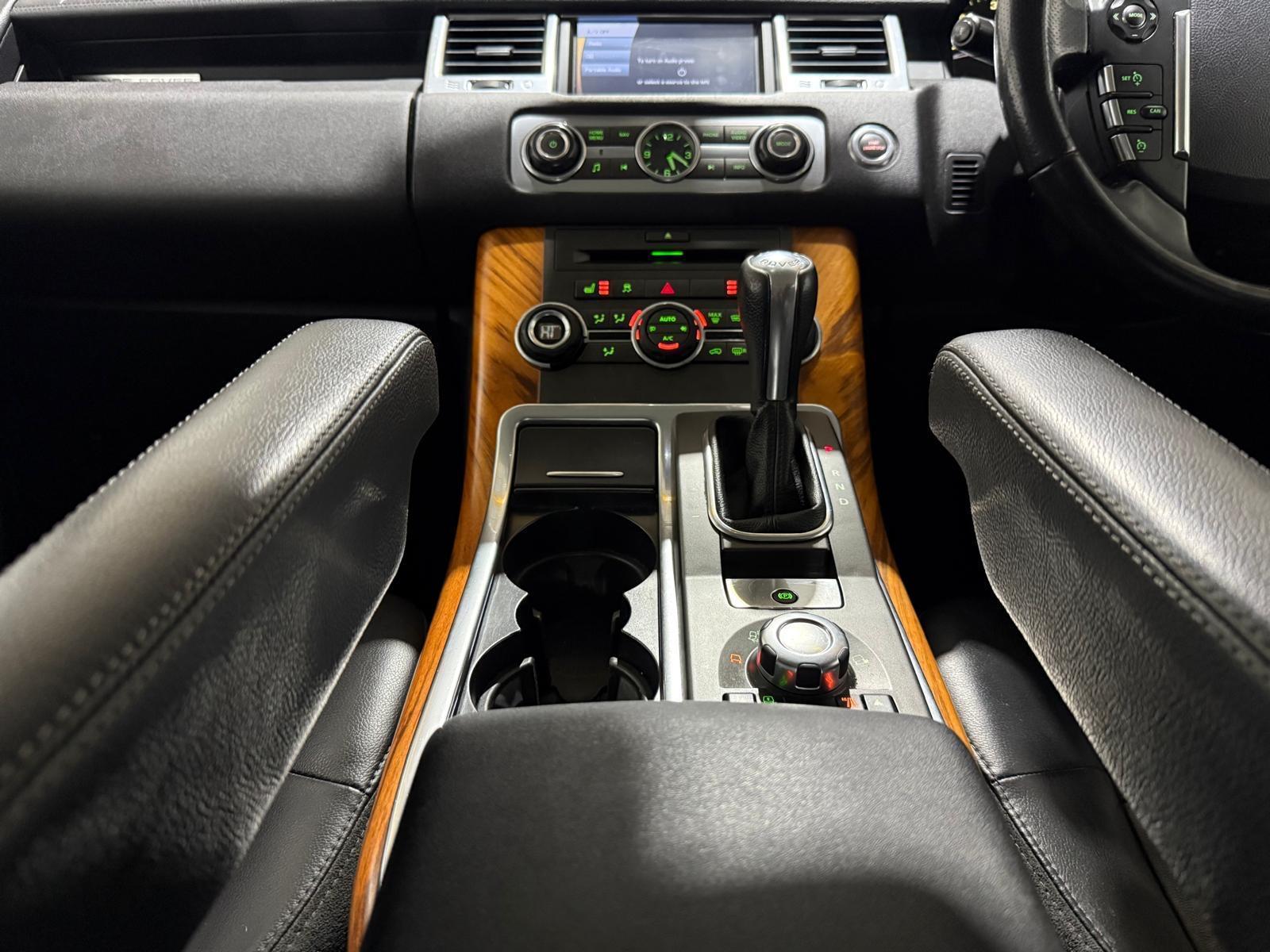 Land Rover RANGE ROVER SPORT - Image 26