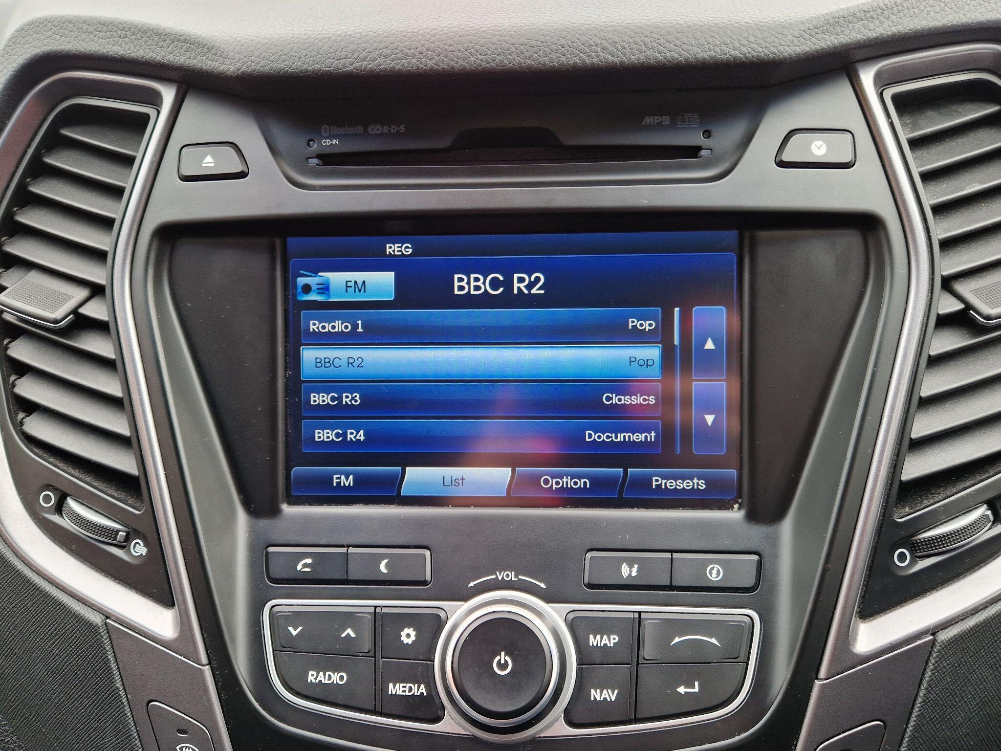 Hyundai Santa Fe - Image 28