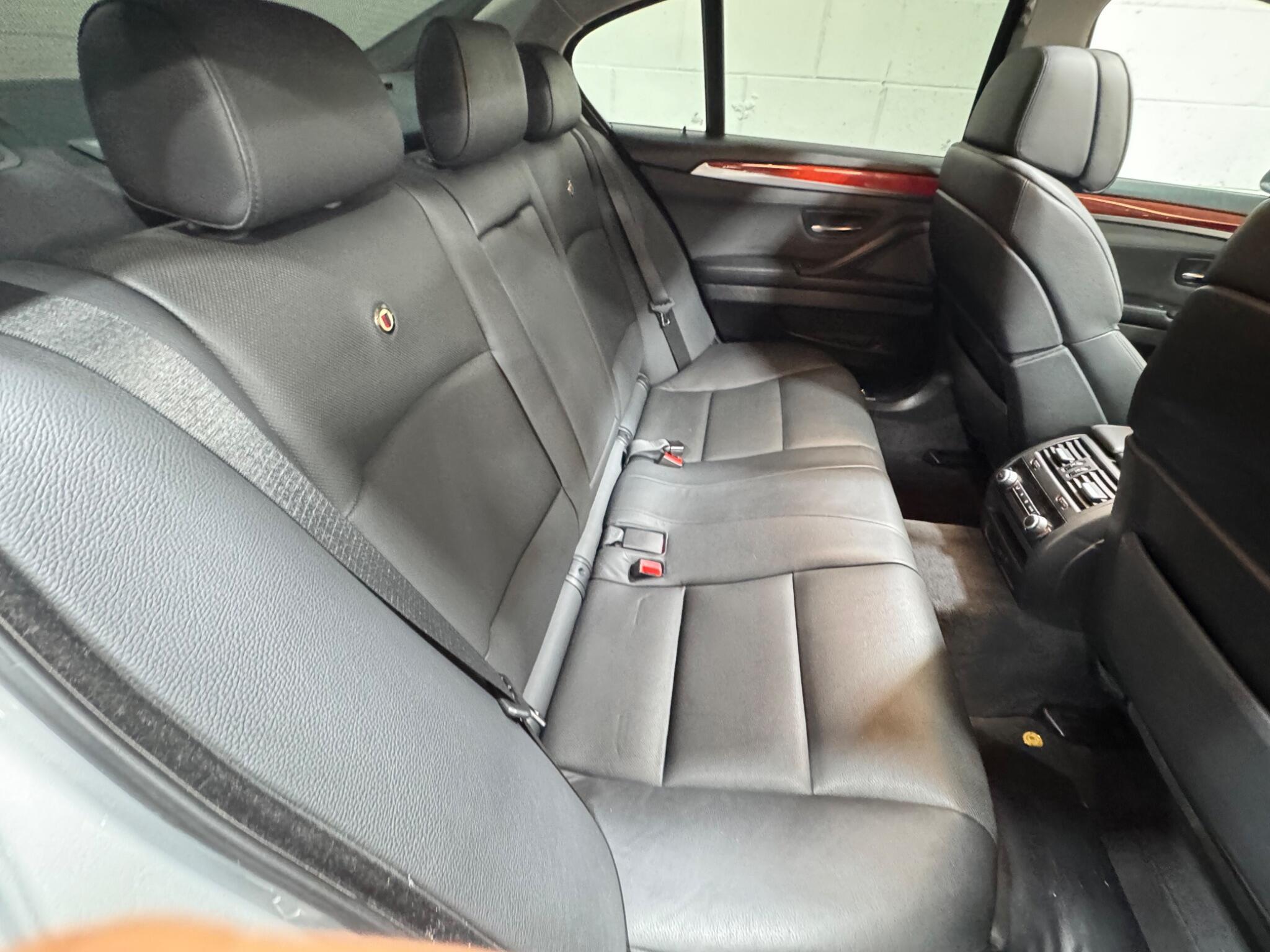 BMW Alpina B5 - Image 12