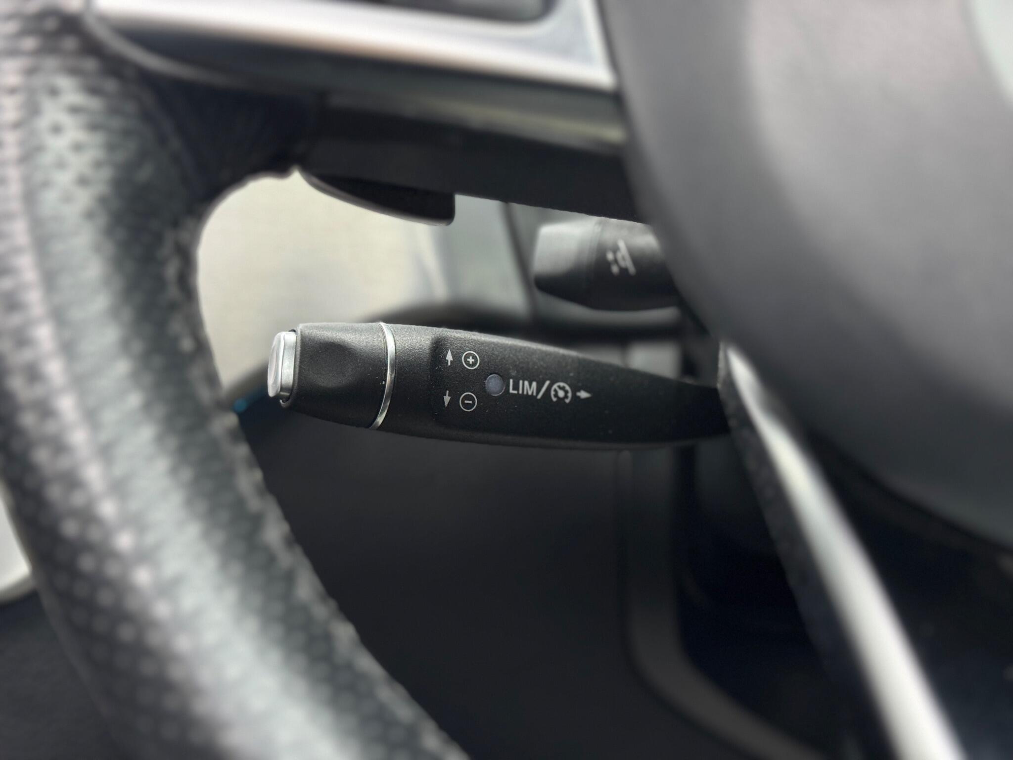 Mercedes GLE - Image 22