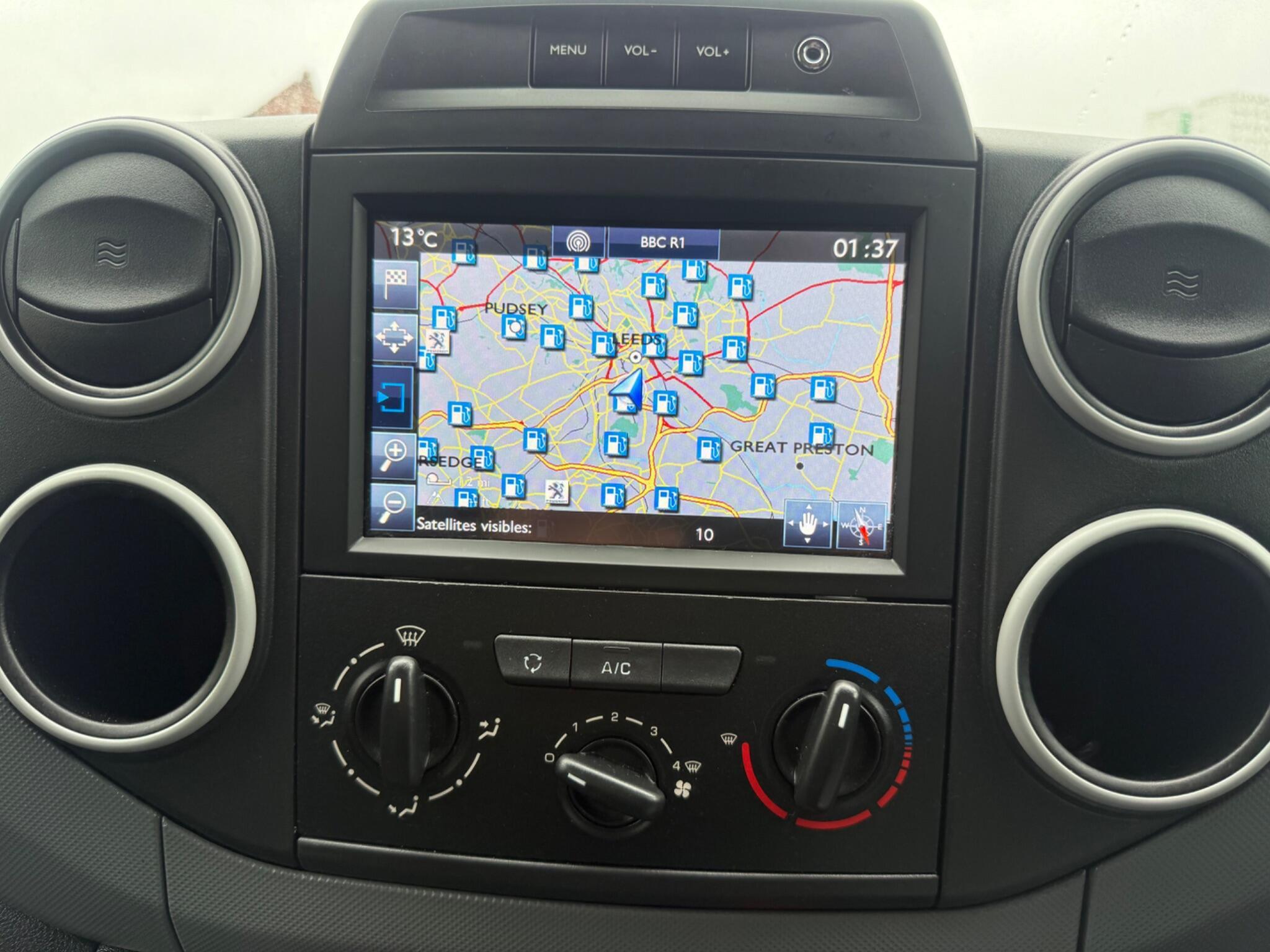 Peugeot Partner - Image 11