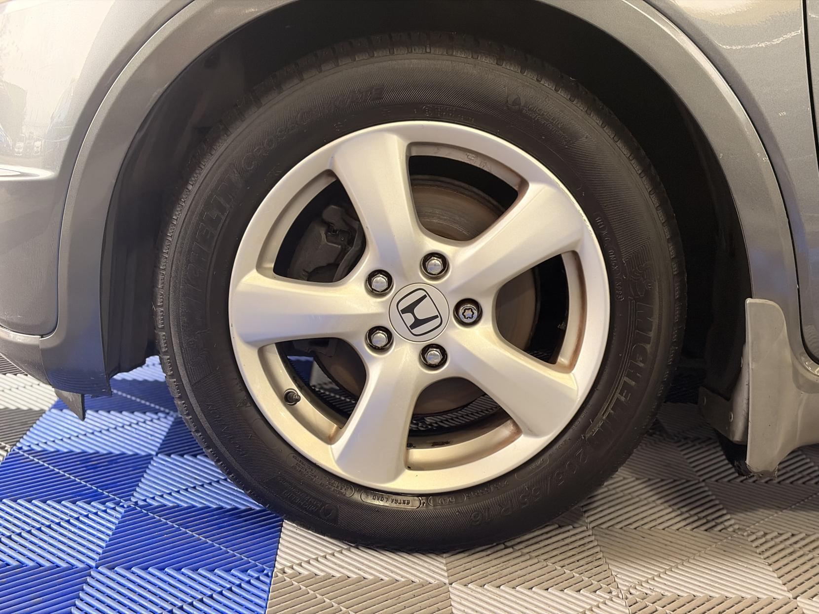 Honda Civic - Image 15
