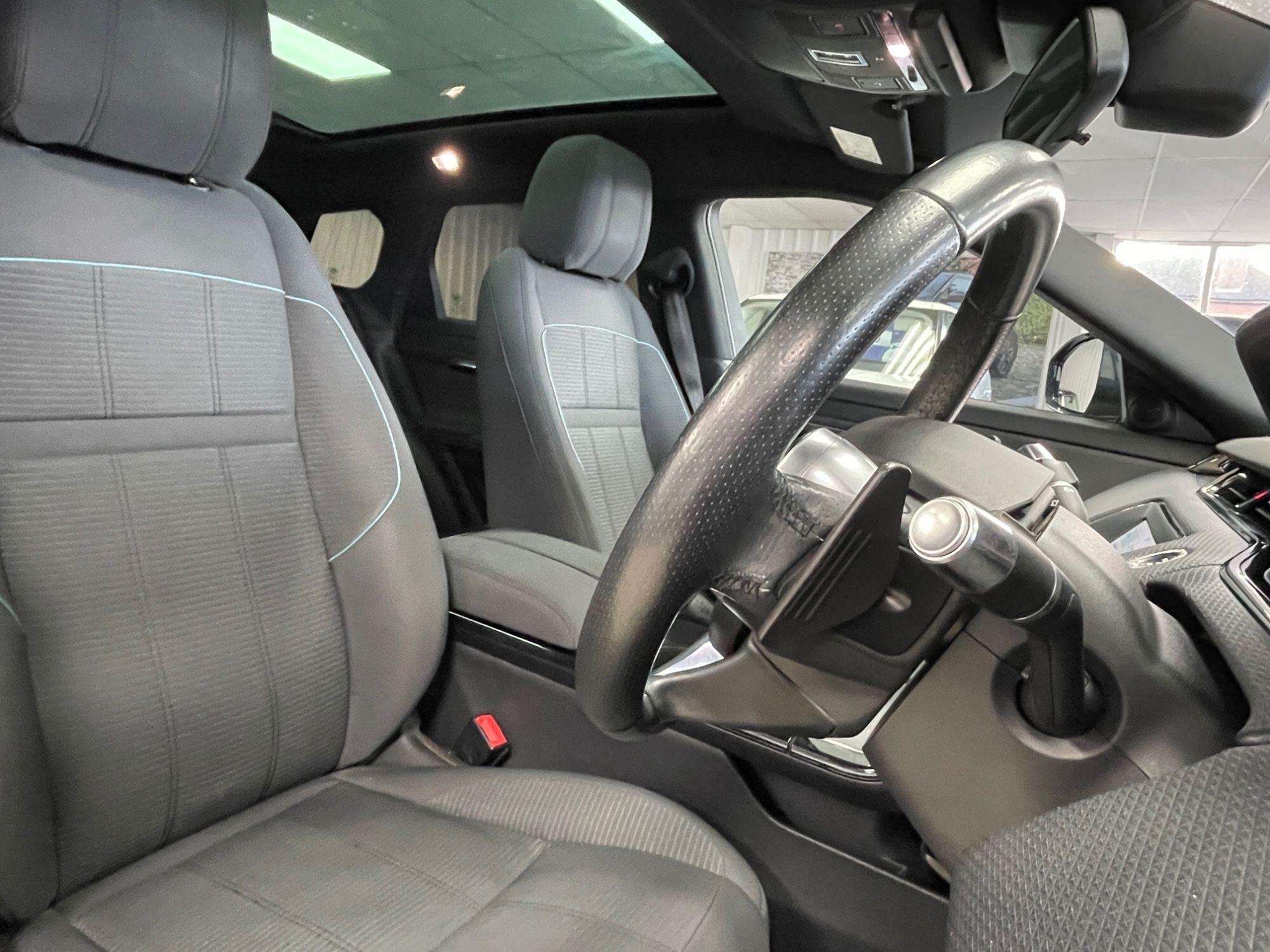 Land Rover Range Rover Evoque - Image 26