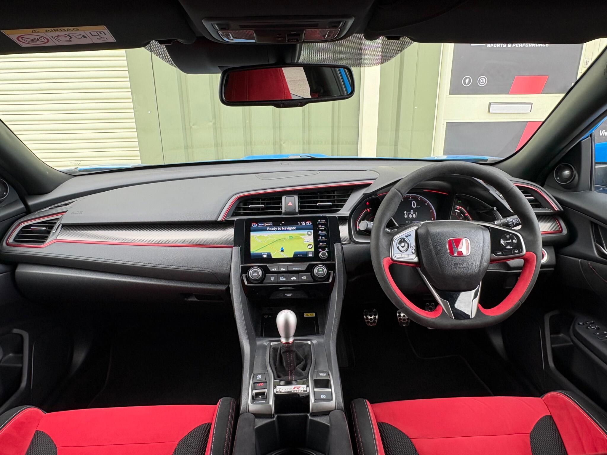 Honda Civic - Image 17