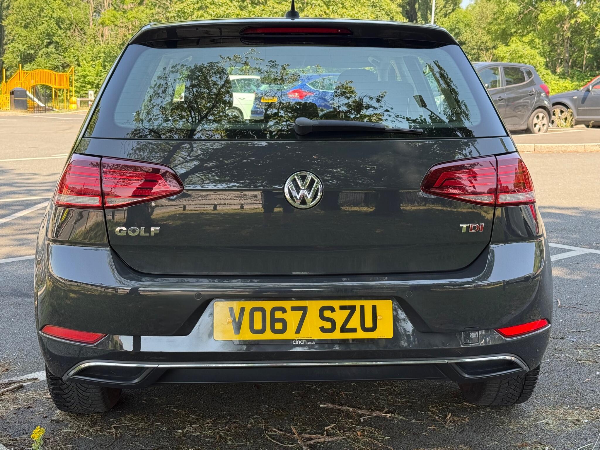Volkswagen Golf - Image 6