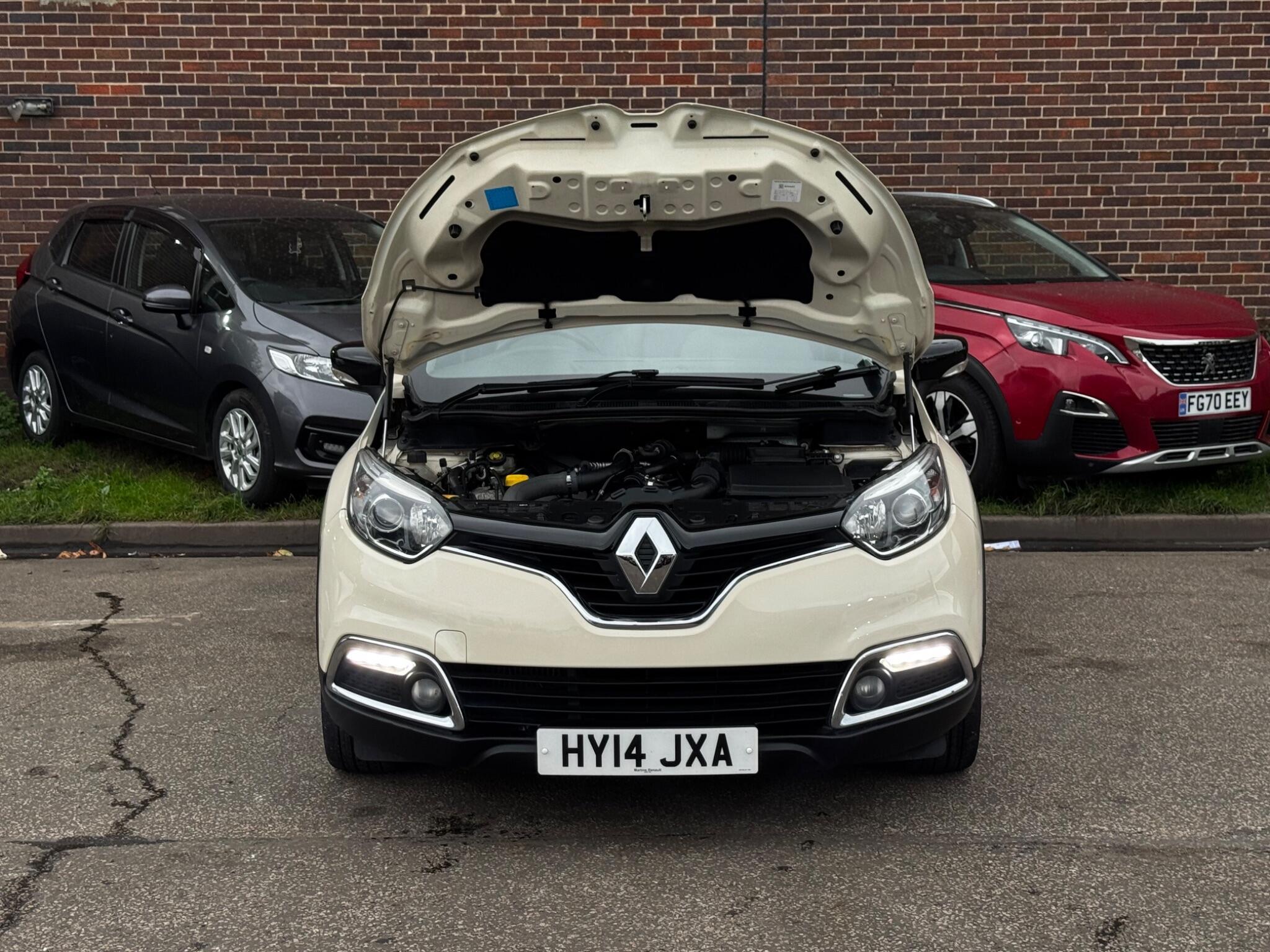 Renault Captur - Image 17