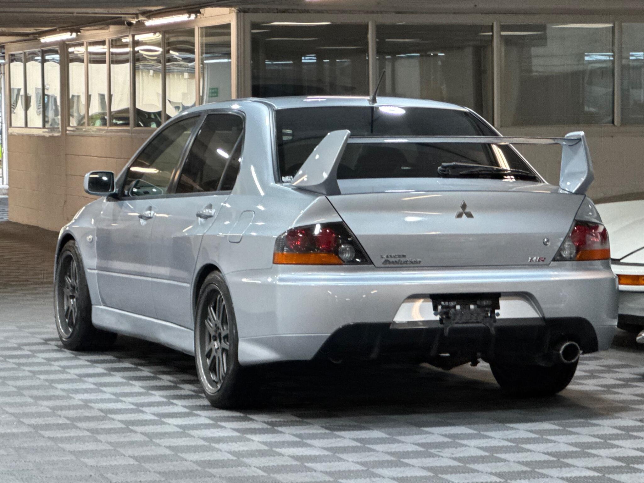 Mitsubishi Lancer - Image 3