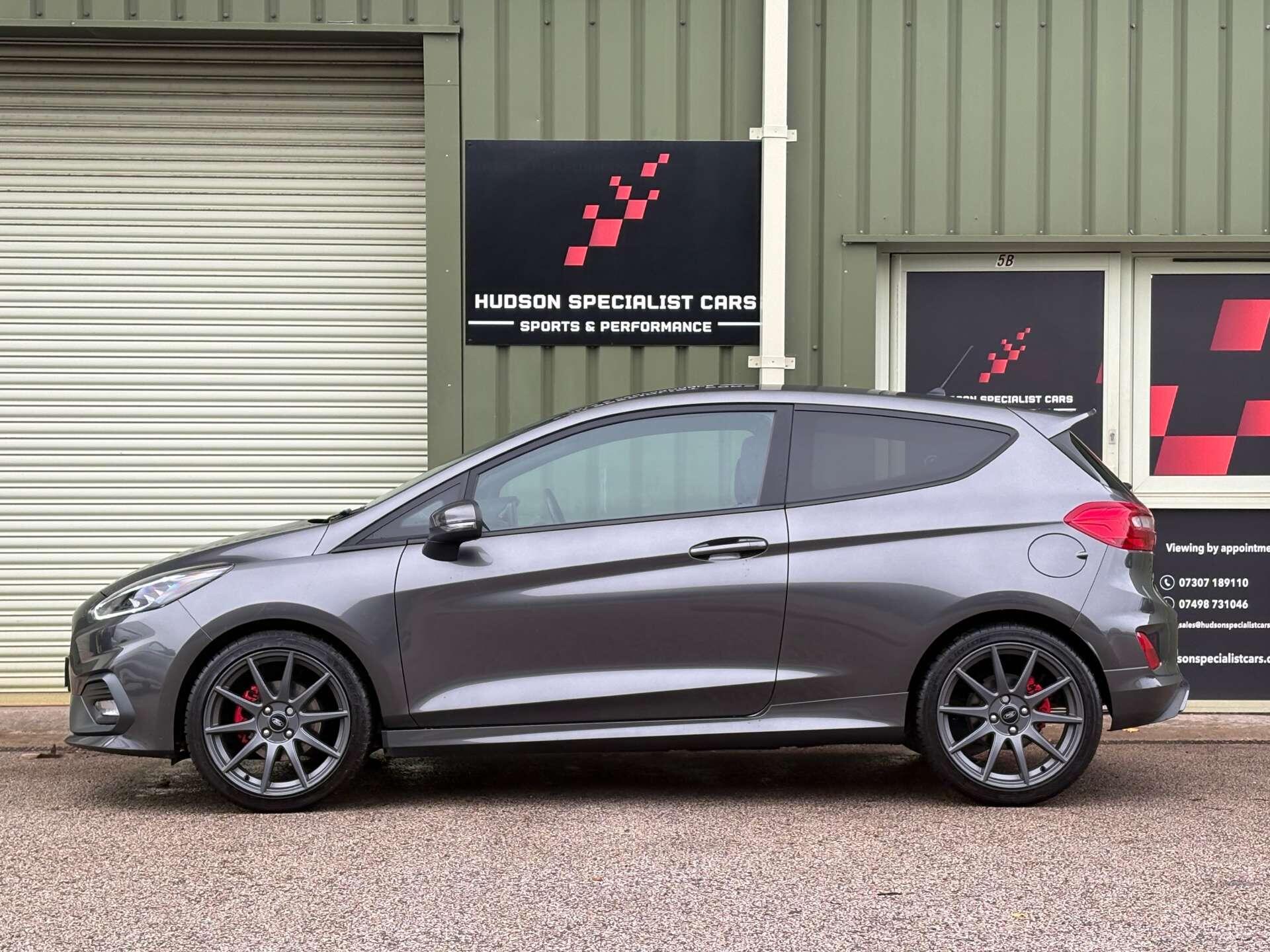 Ford Fiesta - Image 10