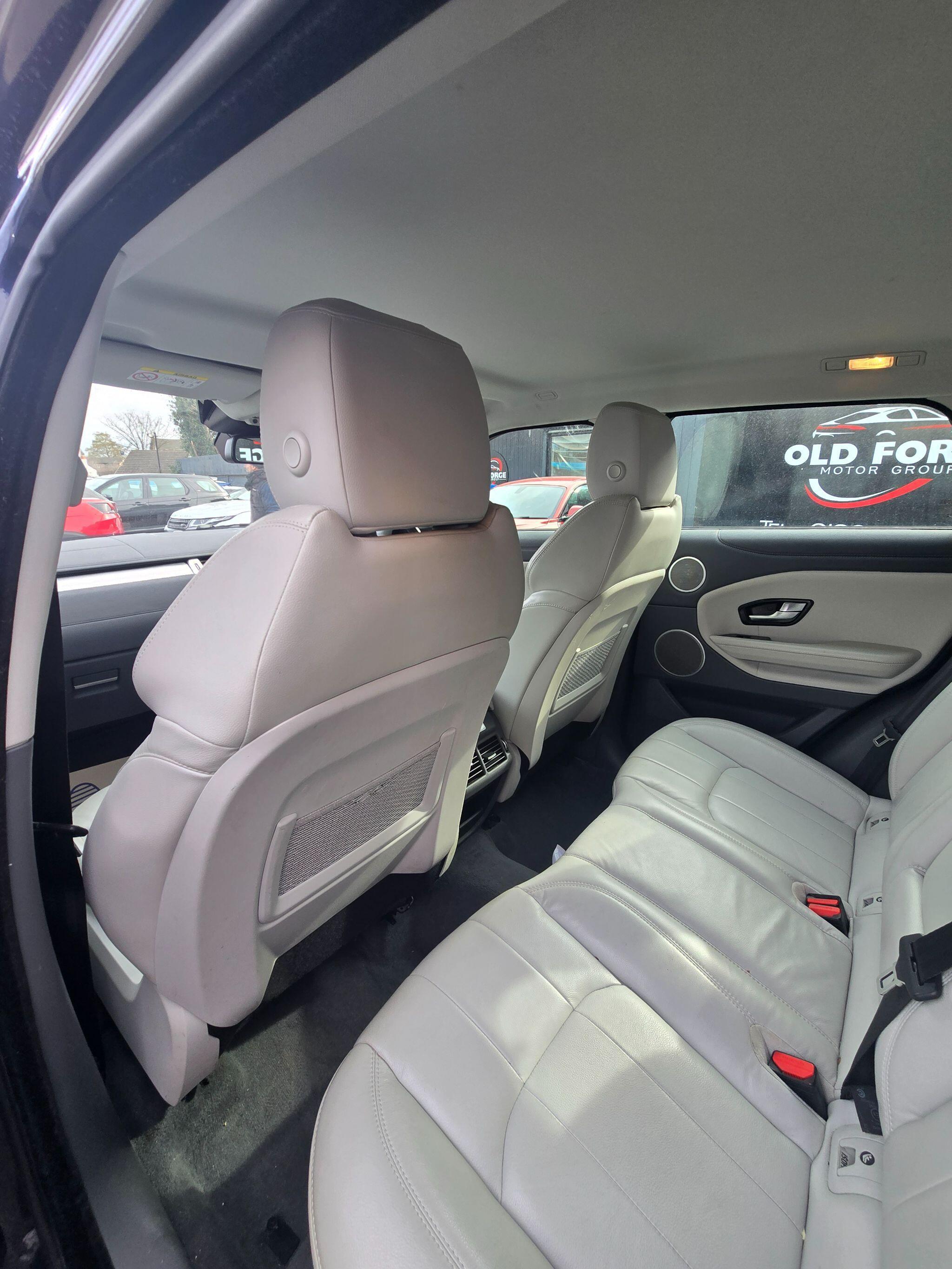 Land Rover Range Rover Evoque - Image 48