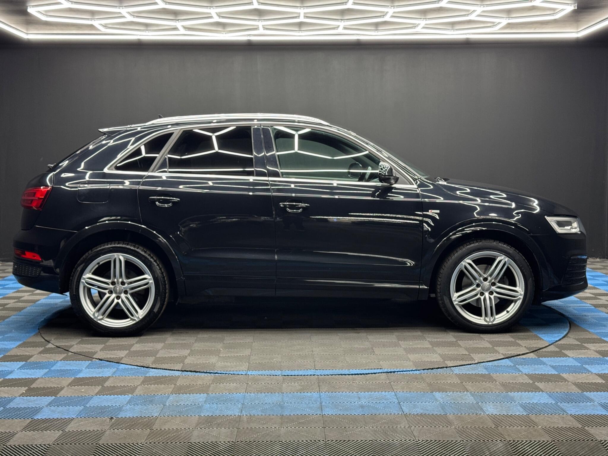 Audi Q3 - Image 4