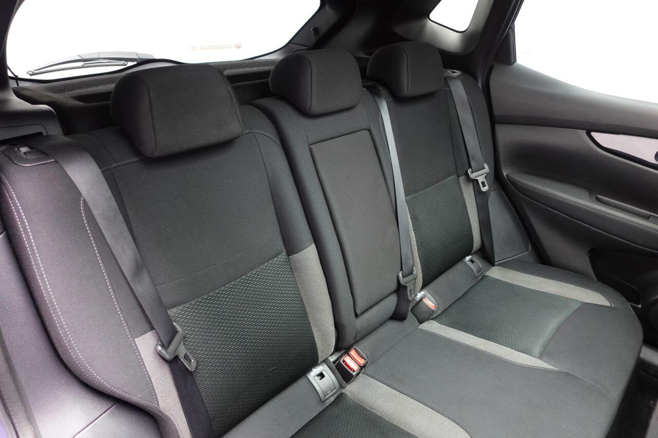 Nissan Qashqai - Image 18