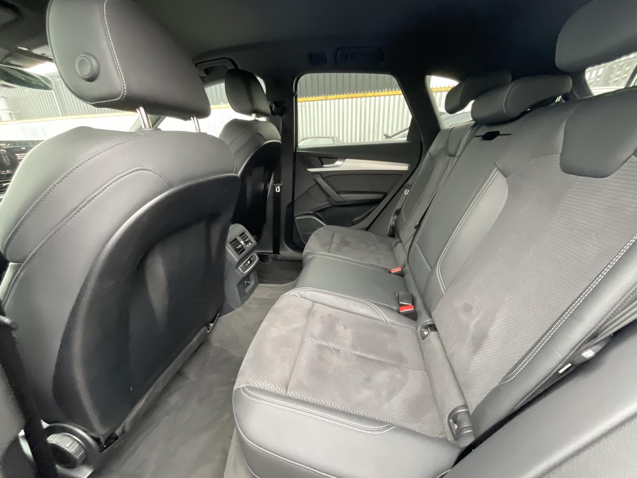 Audi Q5 - Image 15