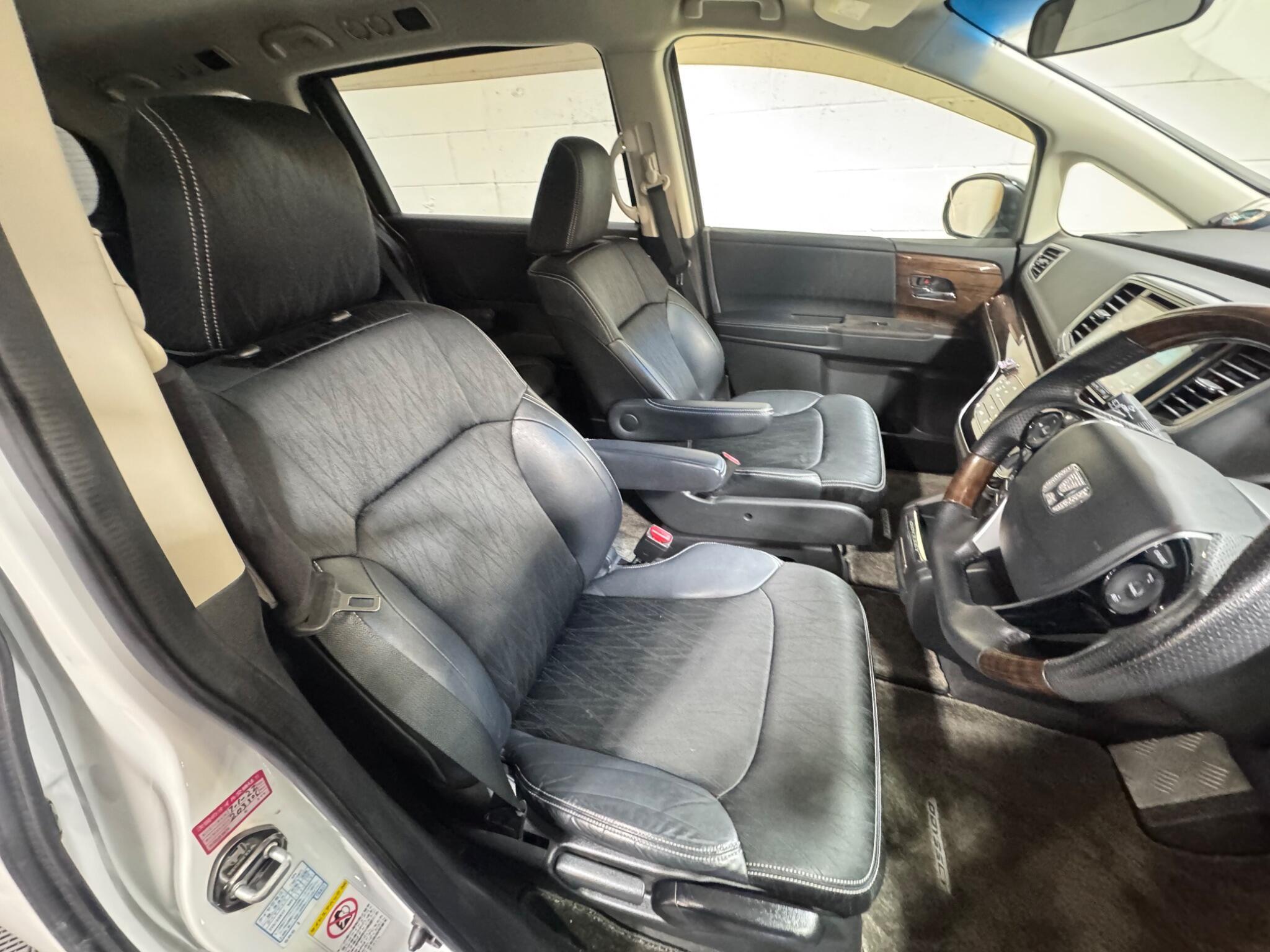 Honda Odyssey - Image 8