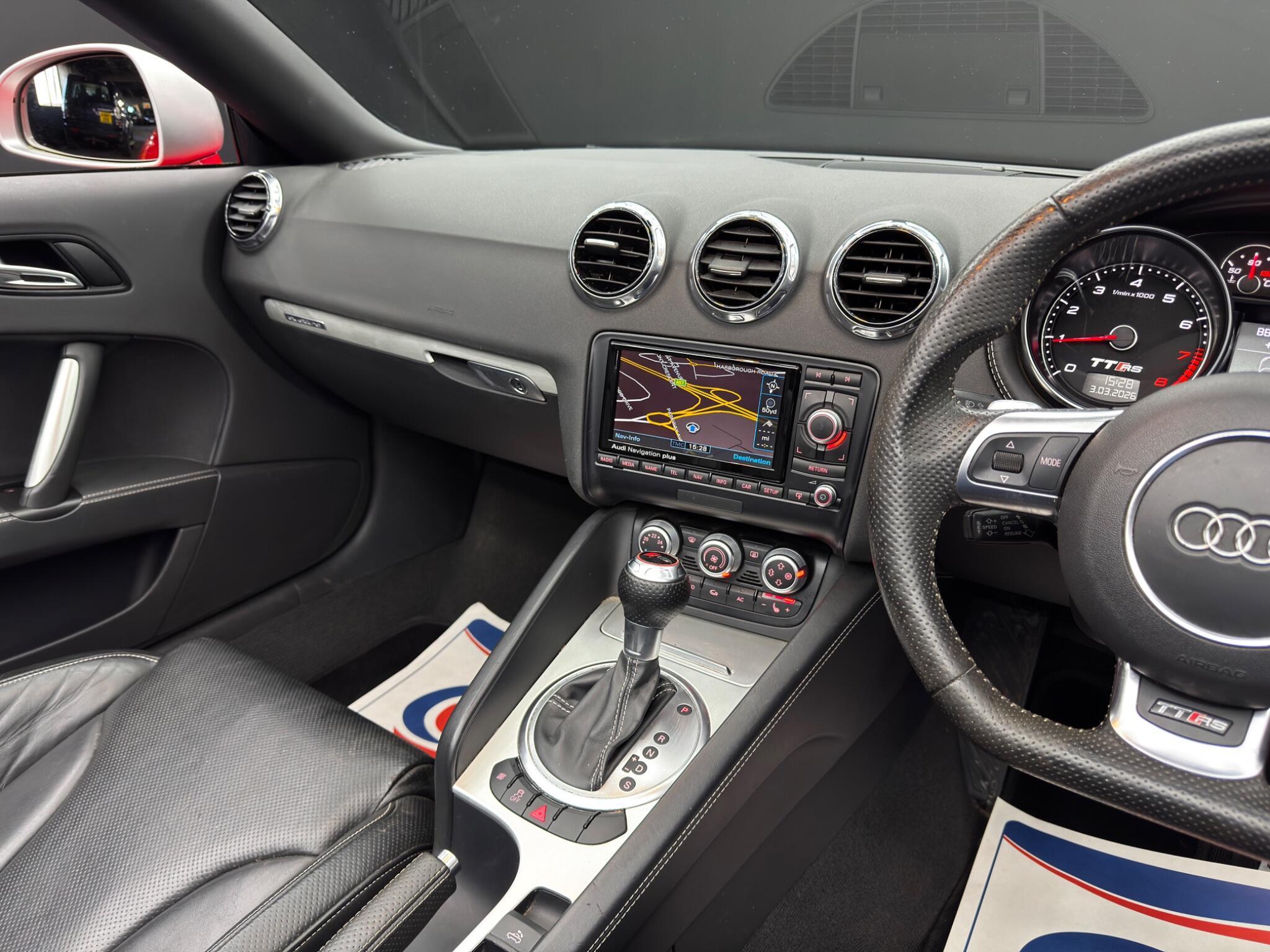 Audi TT RS - Image 22