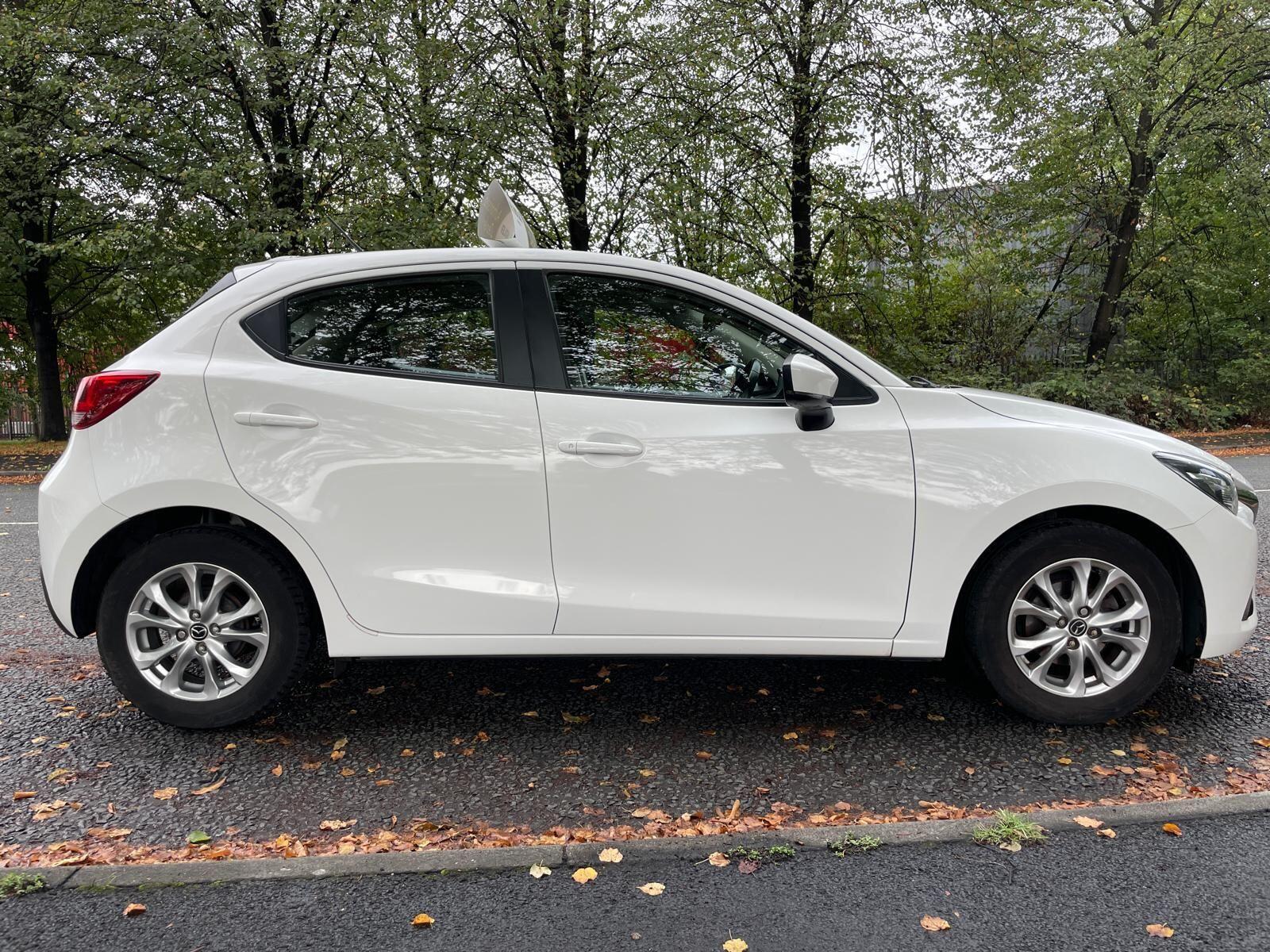 Mazda MAZDA2 - Image 7