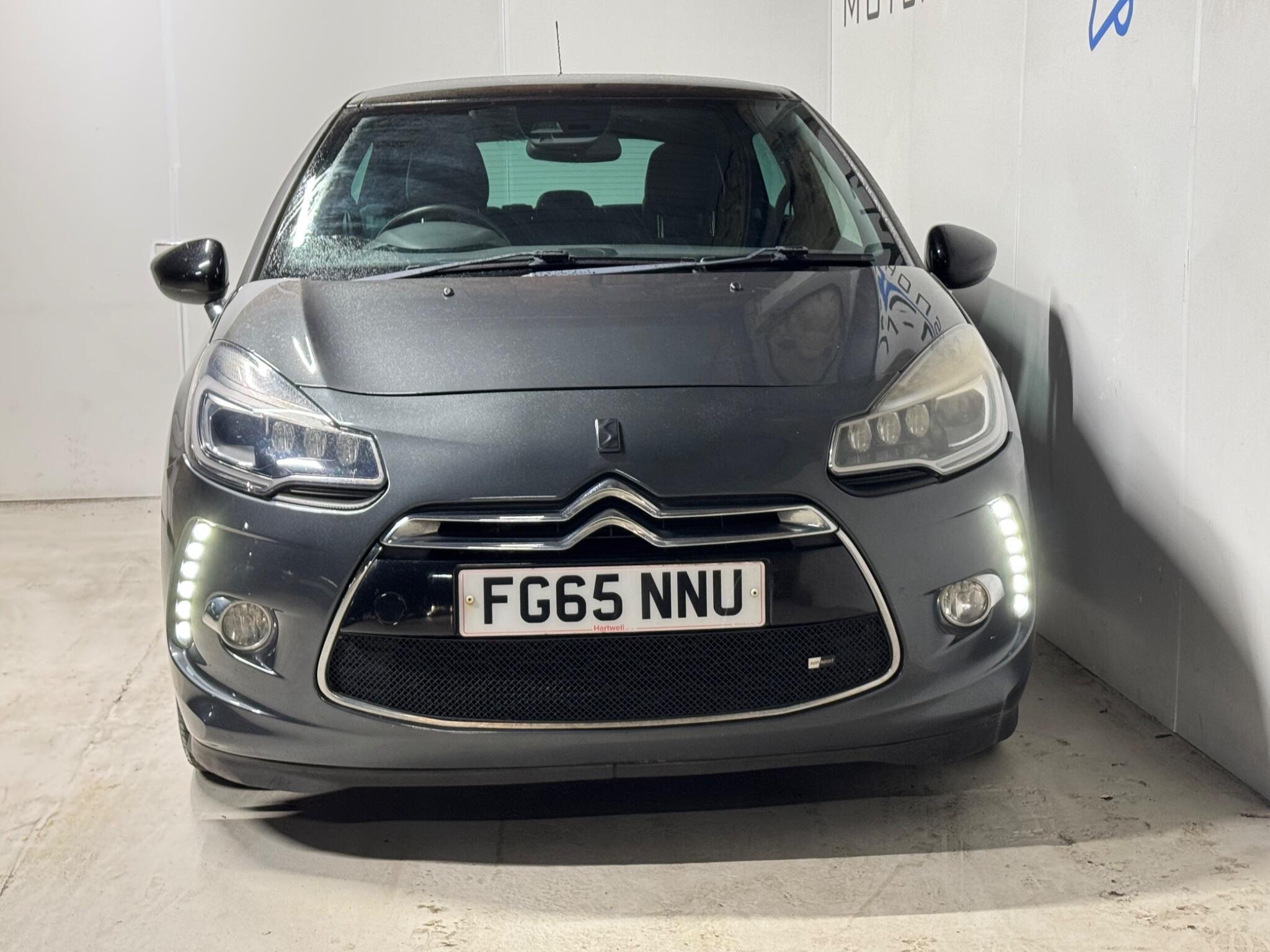 DS AUTOMOBILES DS 3 - Image 2