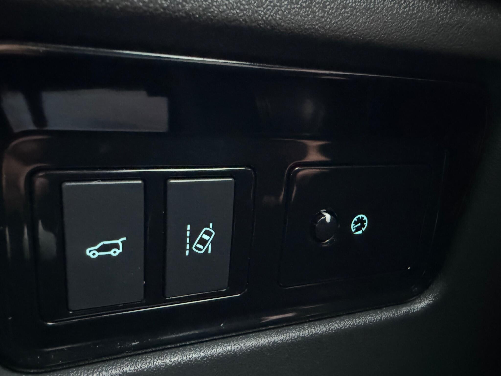 Jaguar F-Pace - Image 70