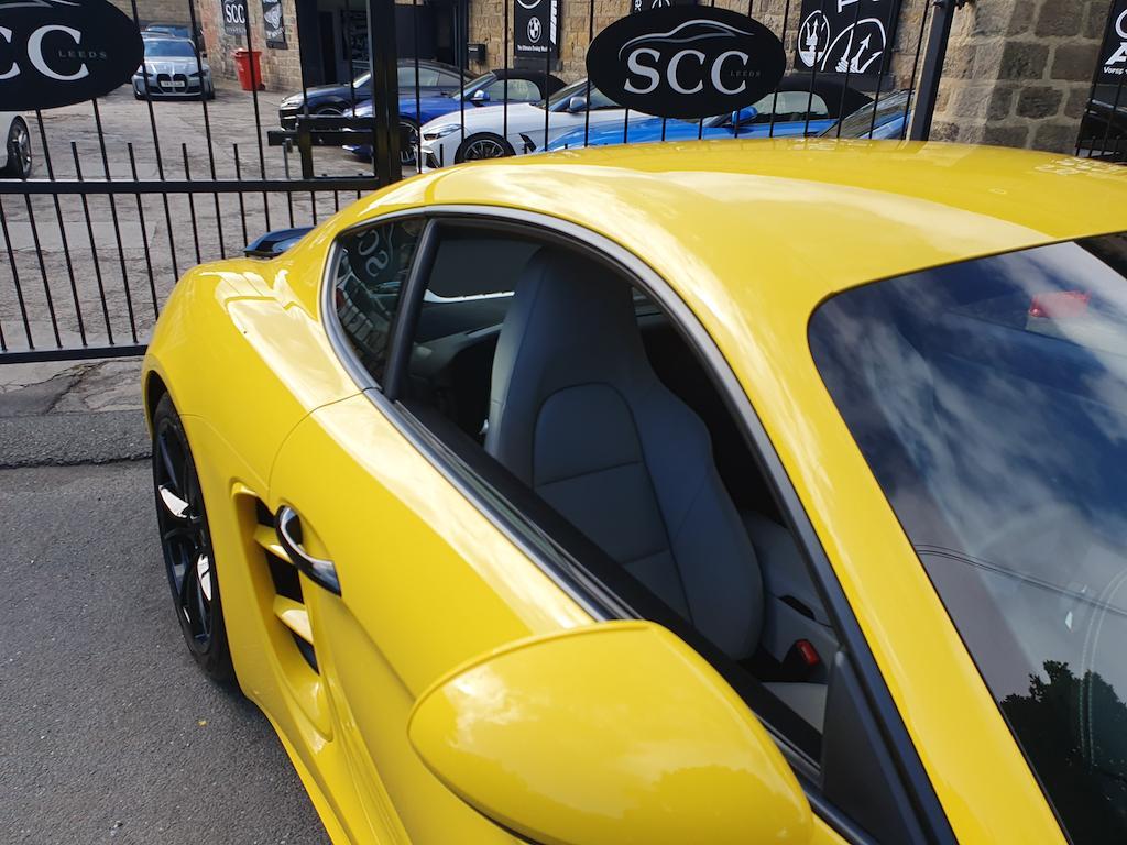 Porsche 718 Cayman - Image 34