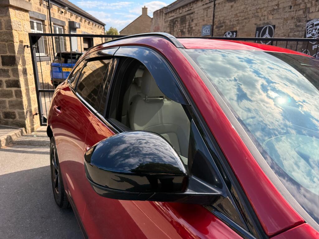 Jaguar F-Pace - Image 16