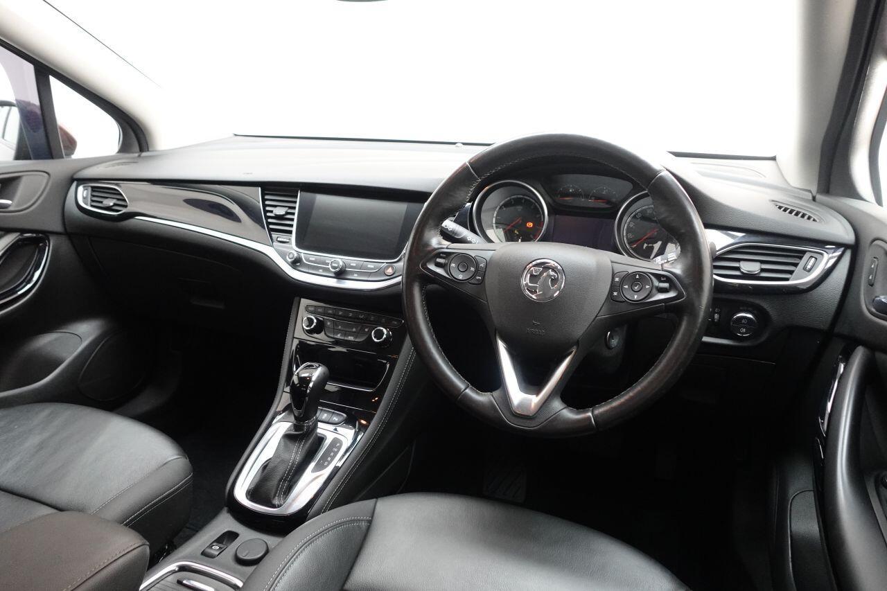 Vauxhall Astra - Image 15