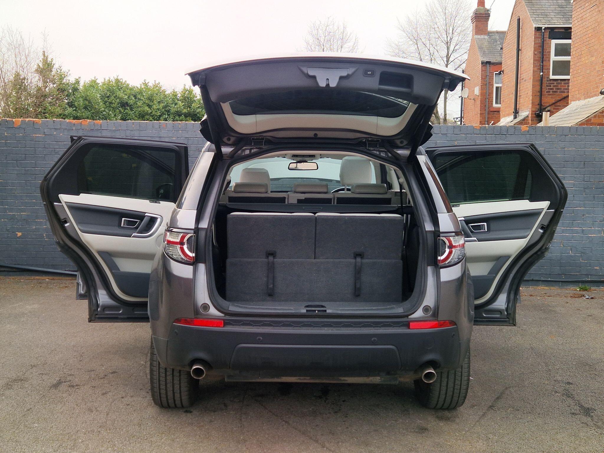 Land Rover DISCOVERY SPORT - Image 13