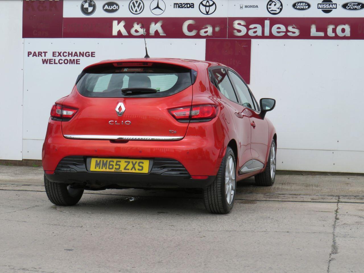 Renault Clio - Image 28