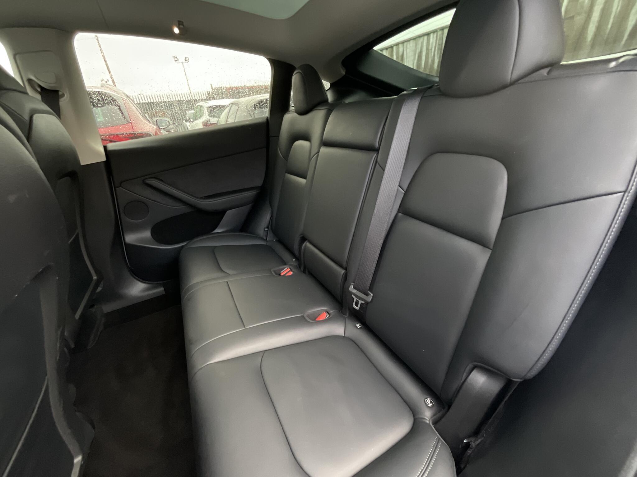 Tesla Model Y - Image 14