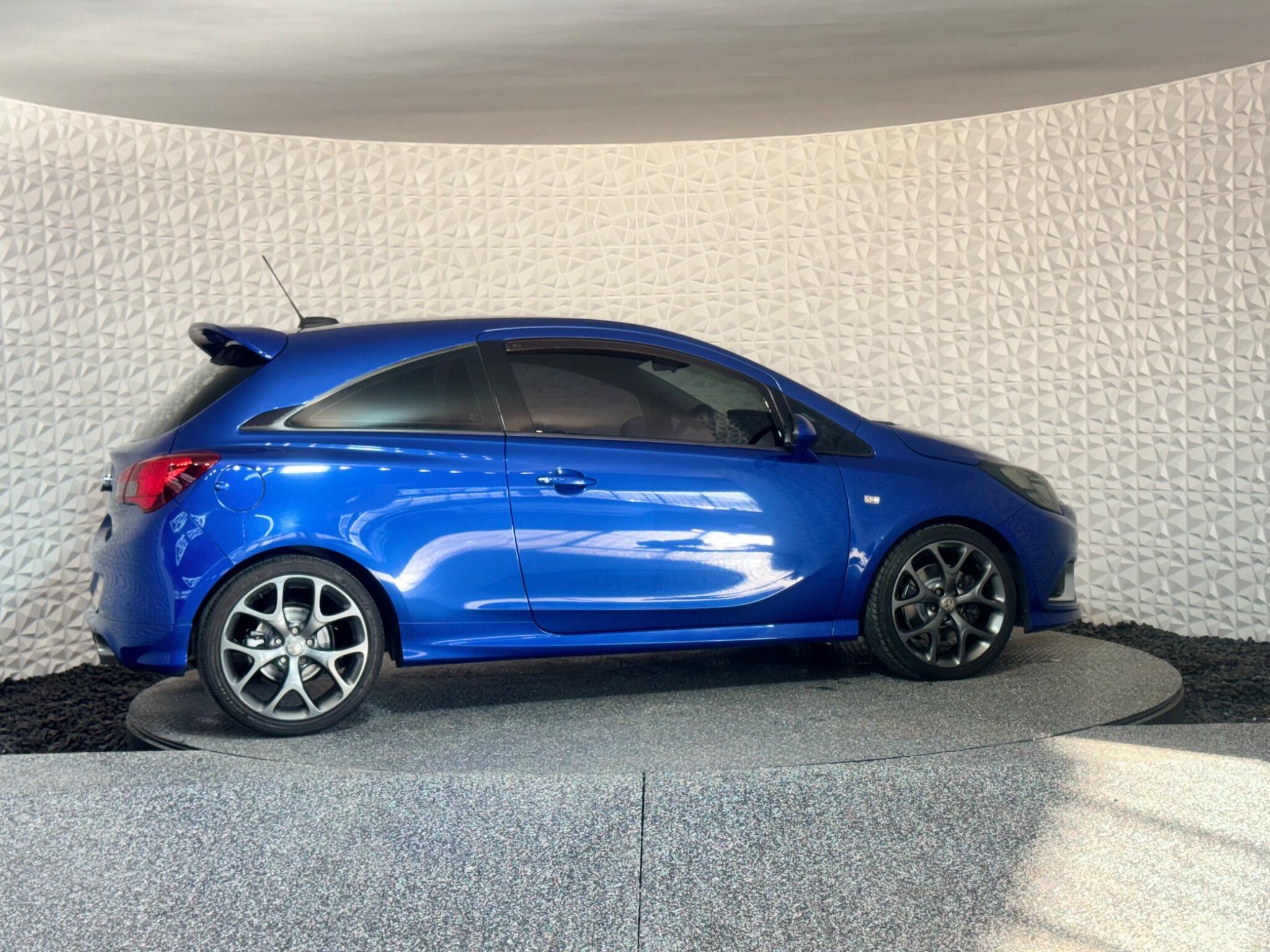 Vauxhall Corsa - Image 6