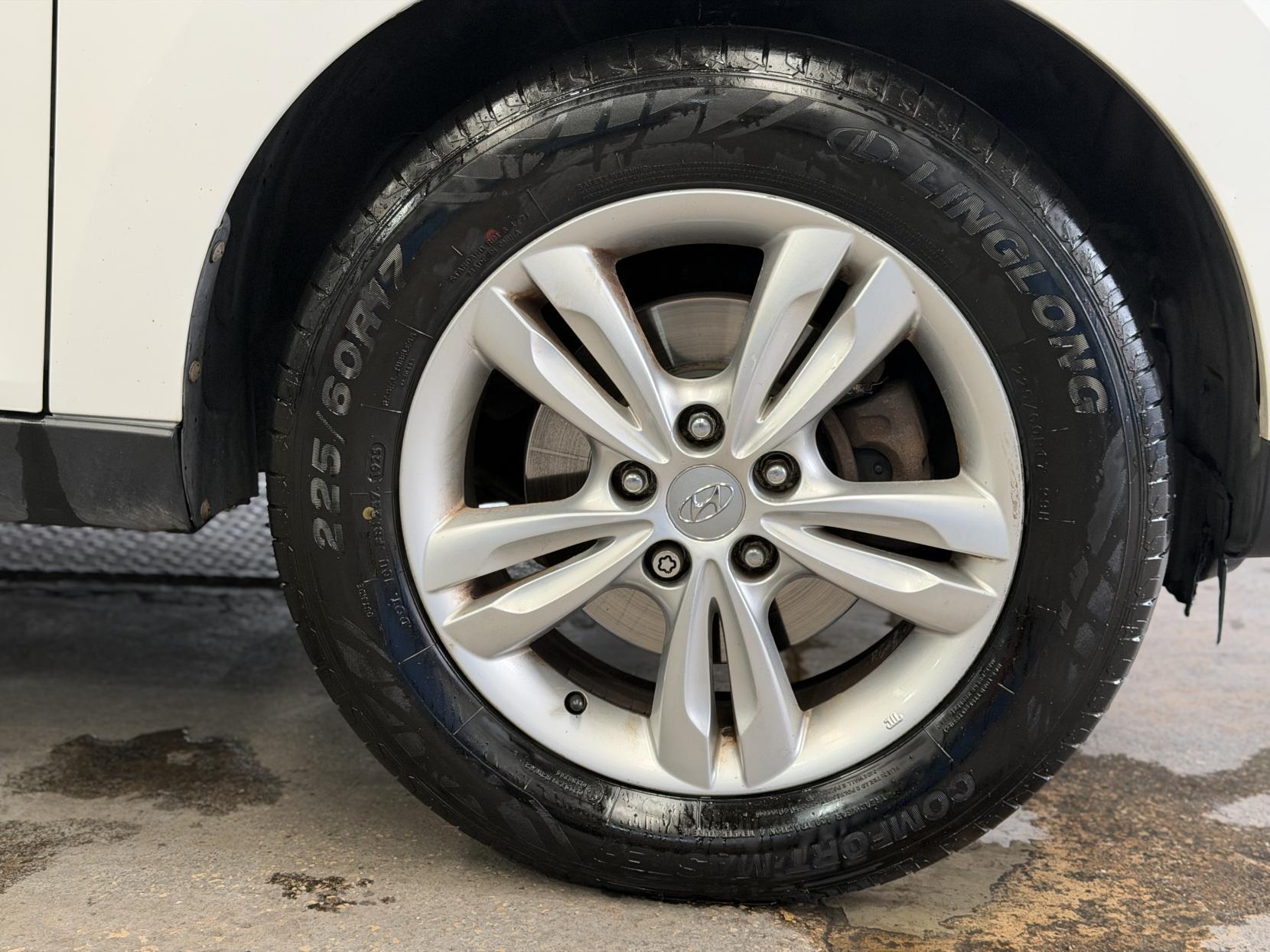 Hyundai ix35 - Image 16