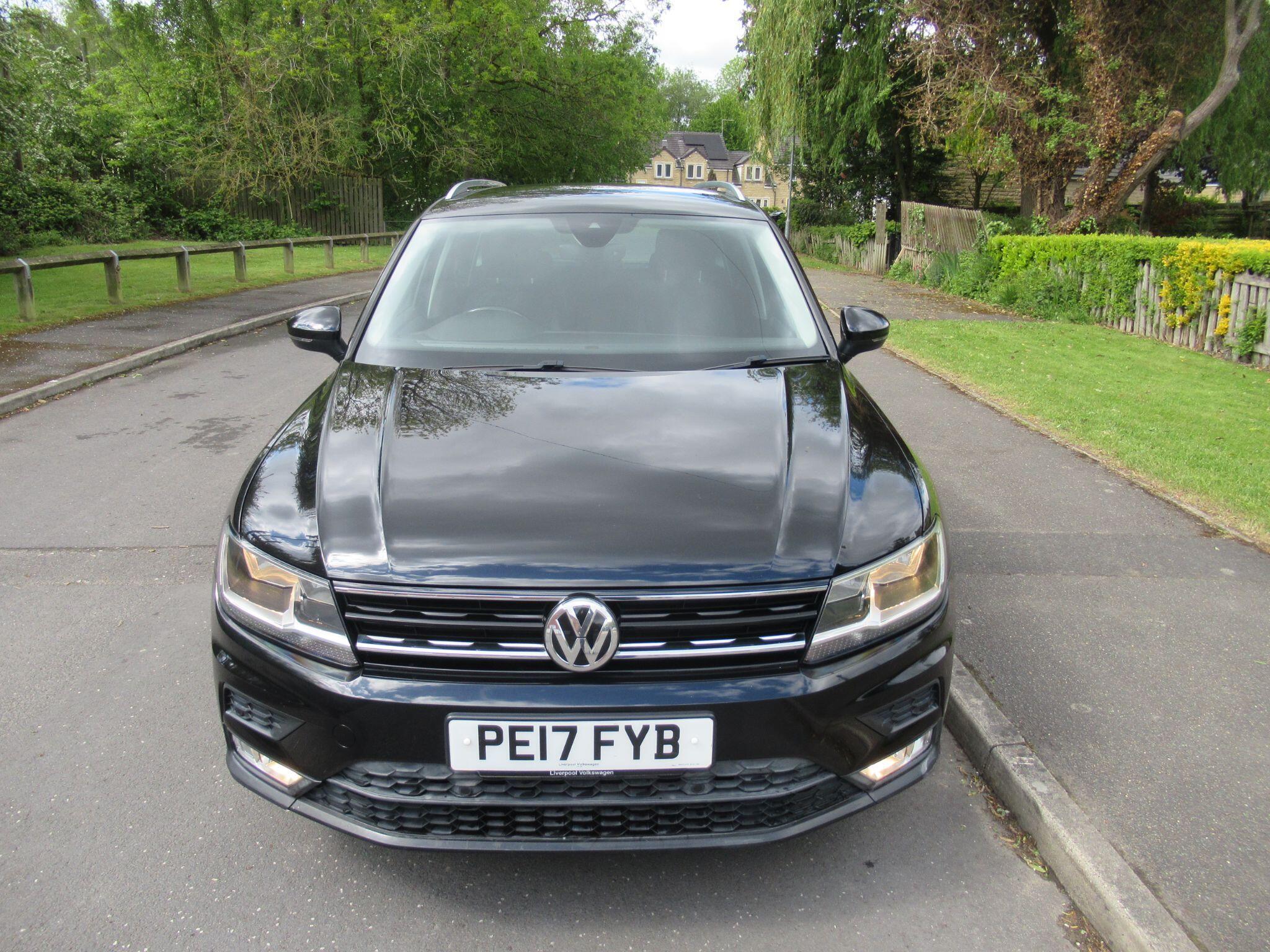 Volkswagen Tiguan - Image 8