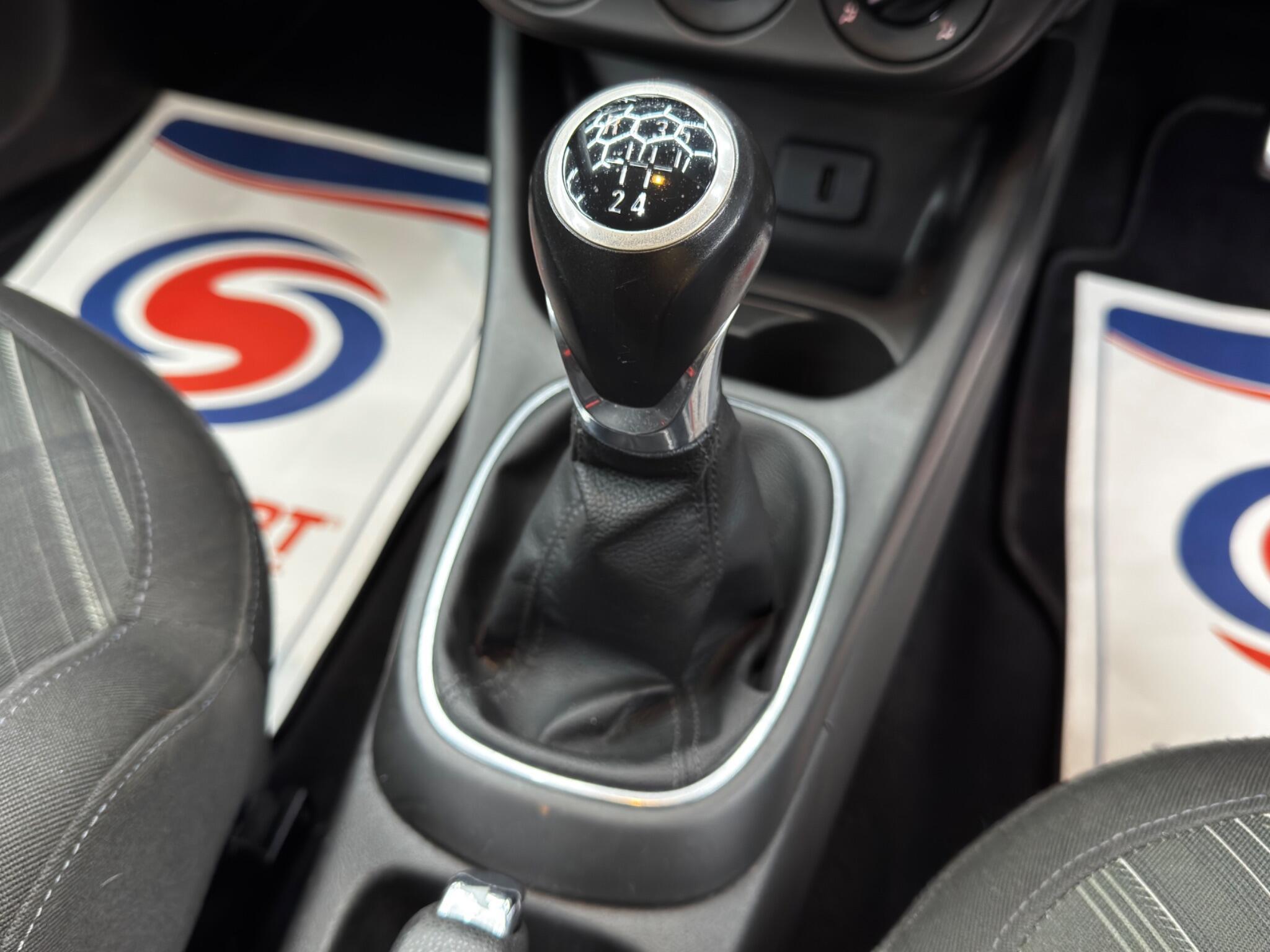 Vauxhall Corsa - Image 24