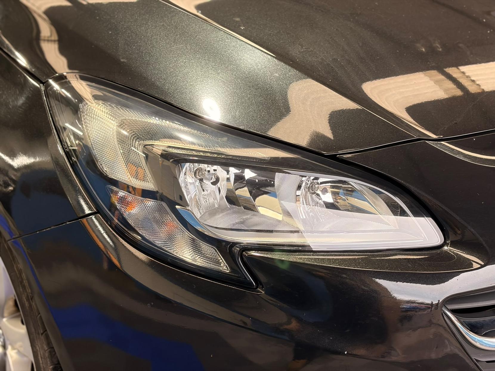 Vauxhall Corsa - Image 12