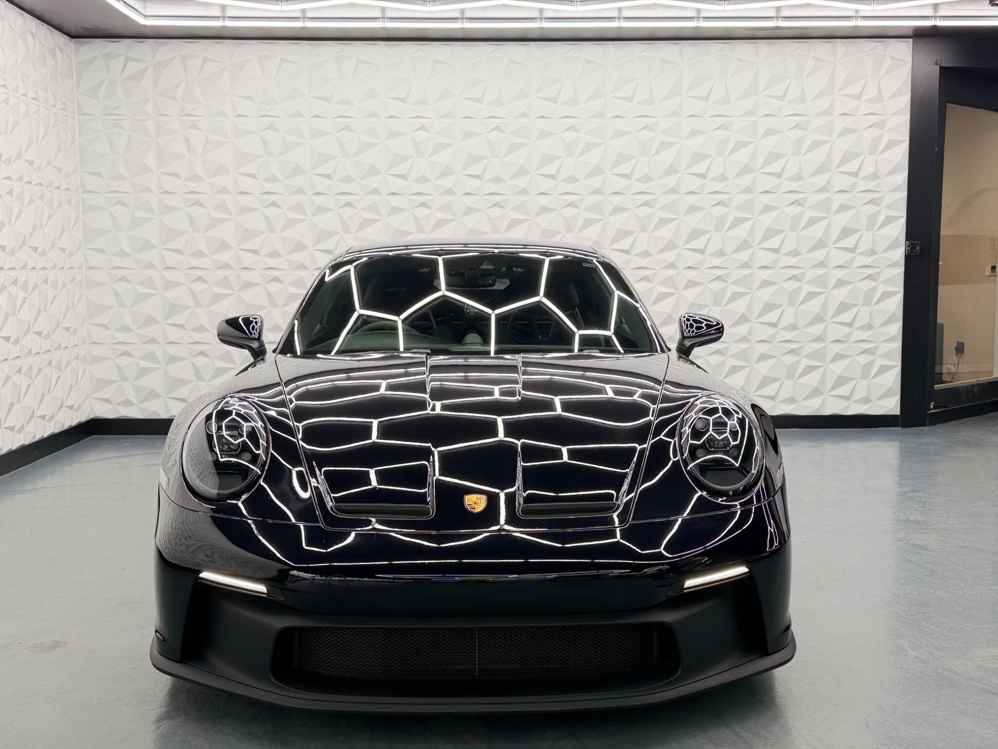 Porsche 911 - Image 3