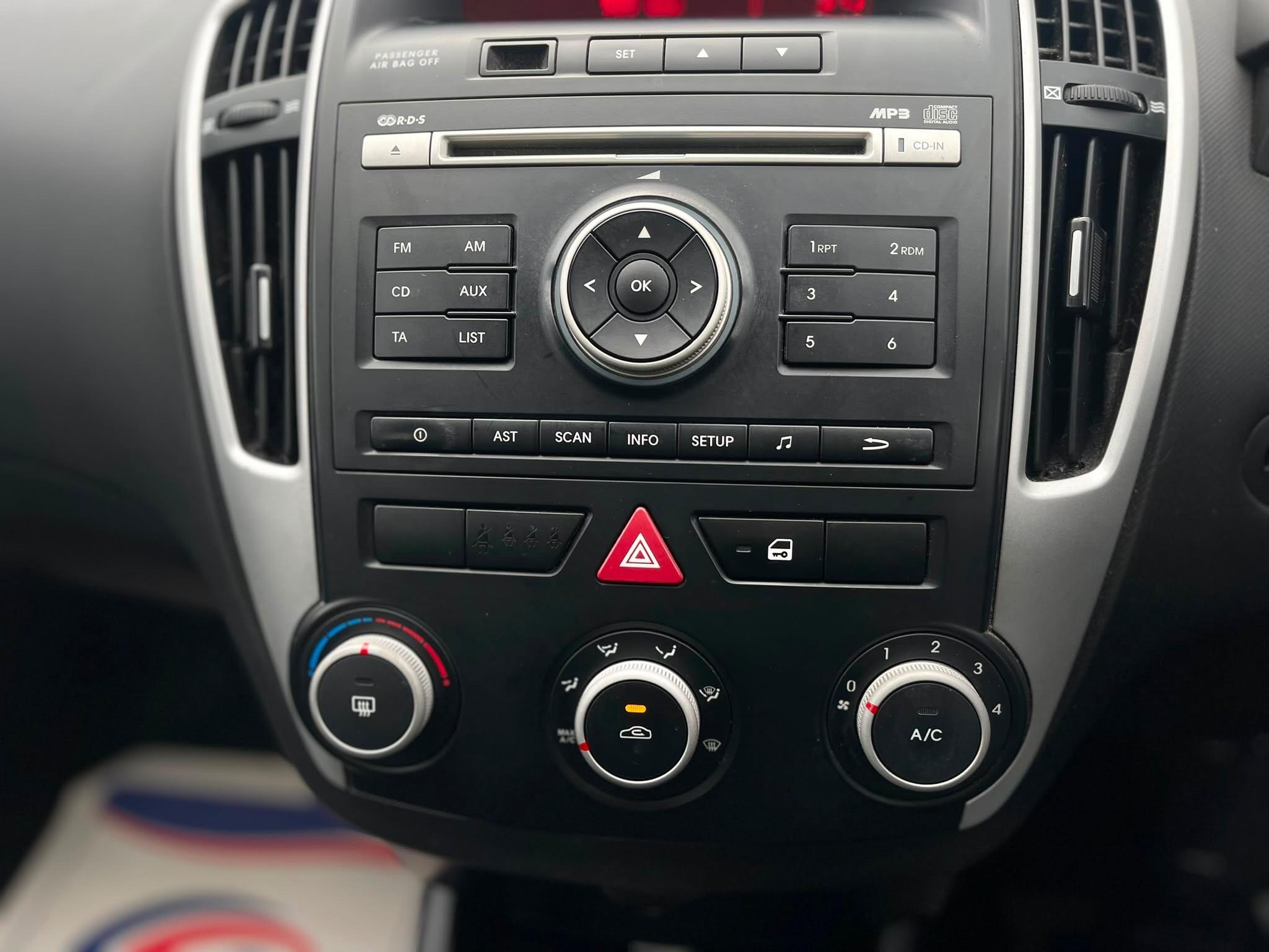 Kia ceed - Image 17