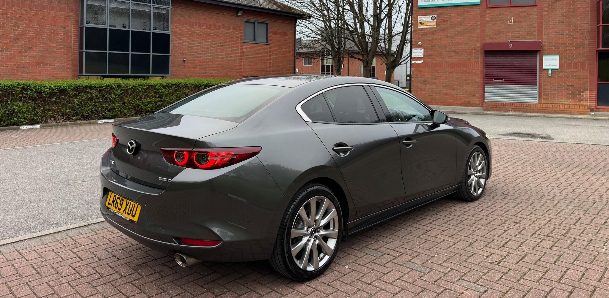 Mazda MAZDA3 - Image 18