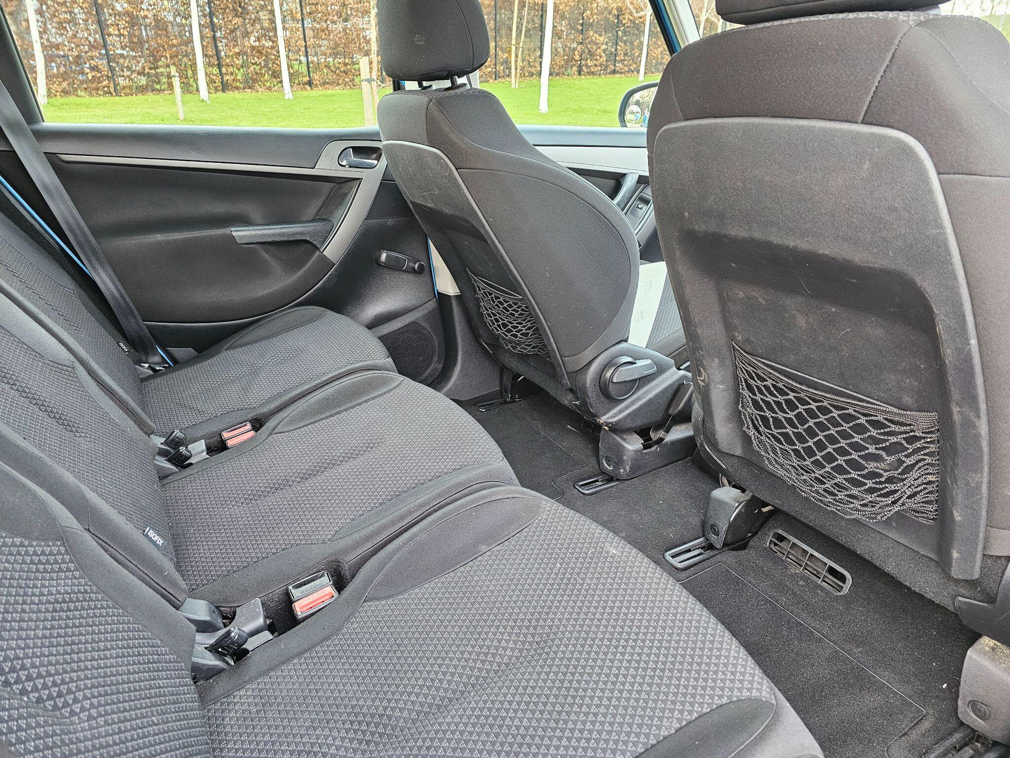 Citroen C4 Picasso - Image 19