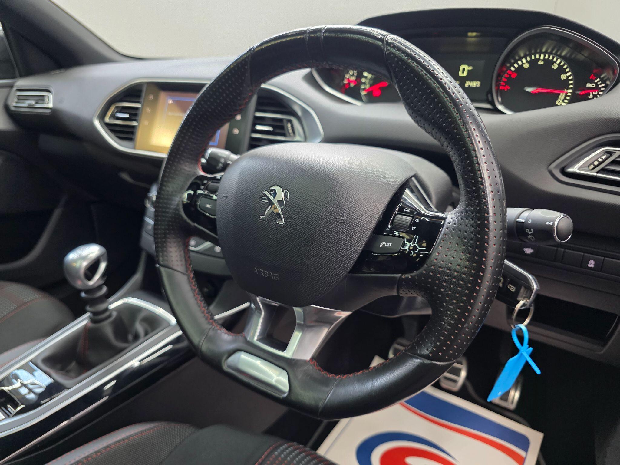 Peugeot 308 - Image 14