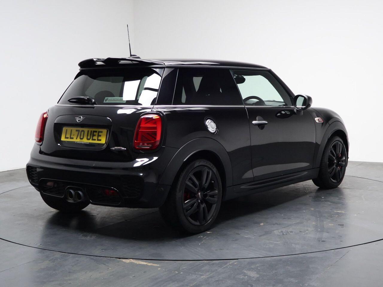 MINI Hatch - Image 20