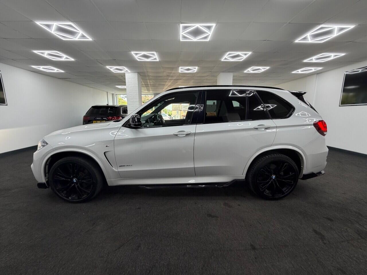 BMW X5 - Image 7
