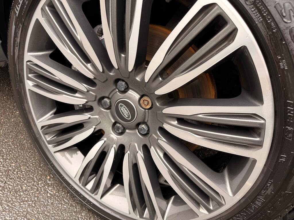 Land Rover Range Rover - Image 18